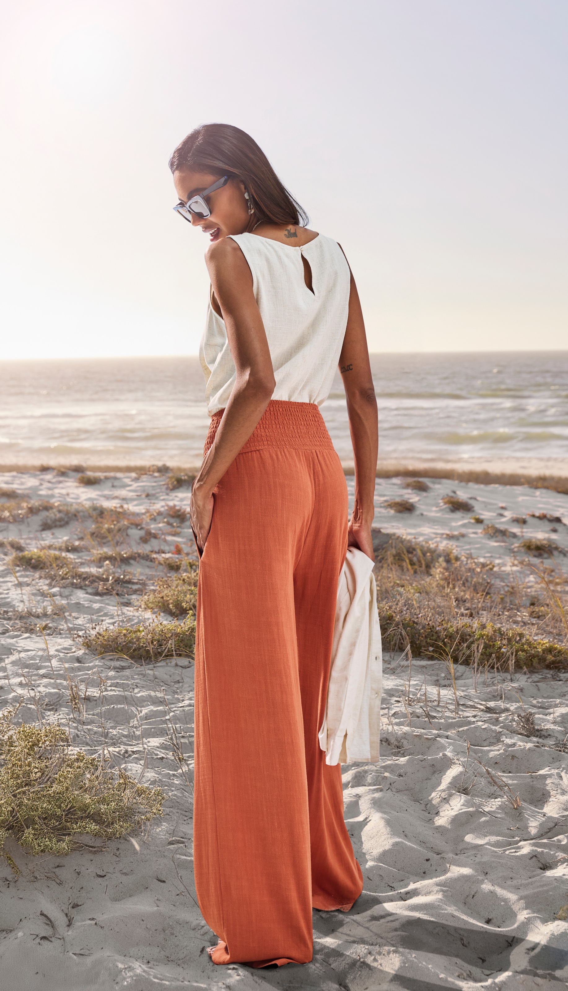 French Connection Pantalon en lin  mit gerafftem Bund, weite Palazzohose für den Sommer