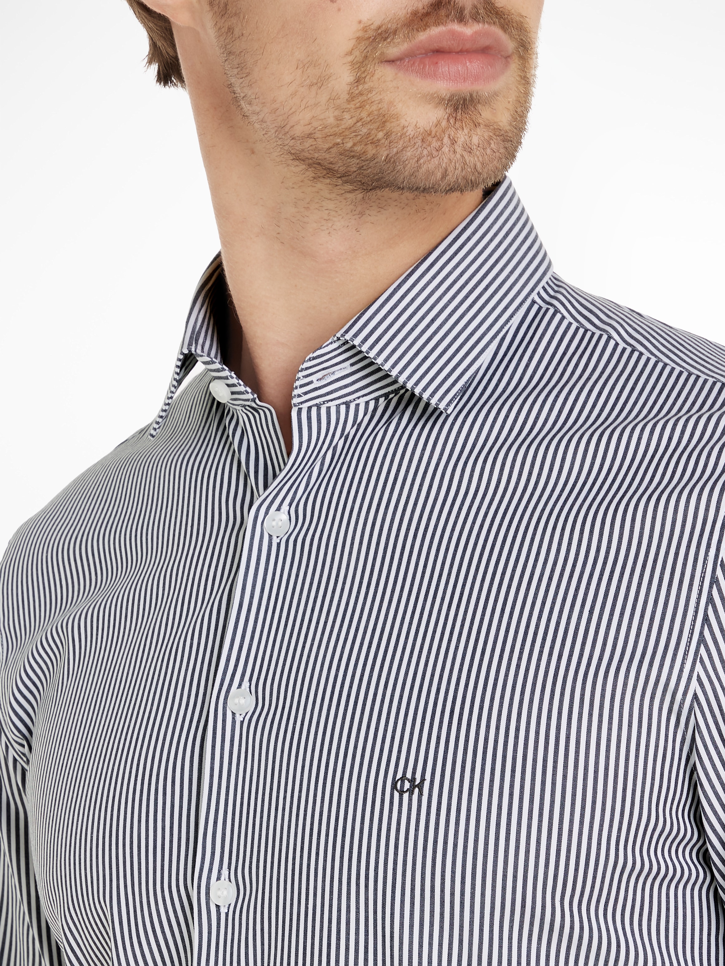 Calvin Klein Langarmhemd »POPLIN STRIPE SLIM SHIRT«, mit Logoprägung