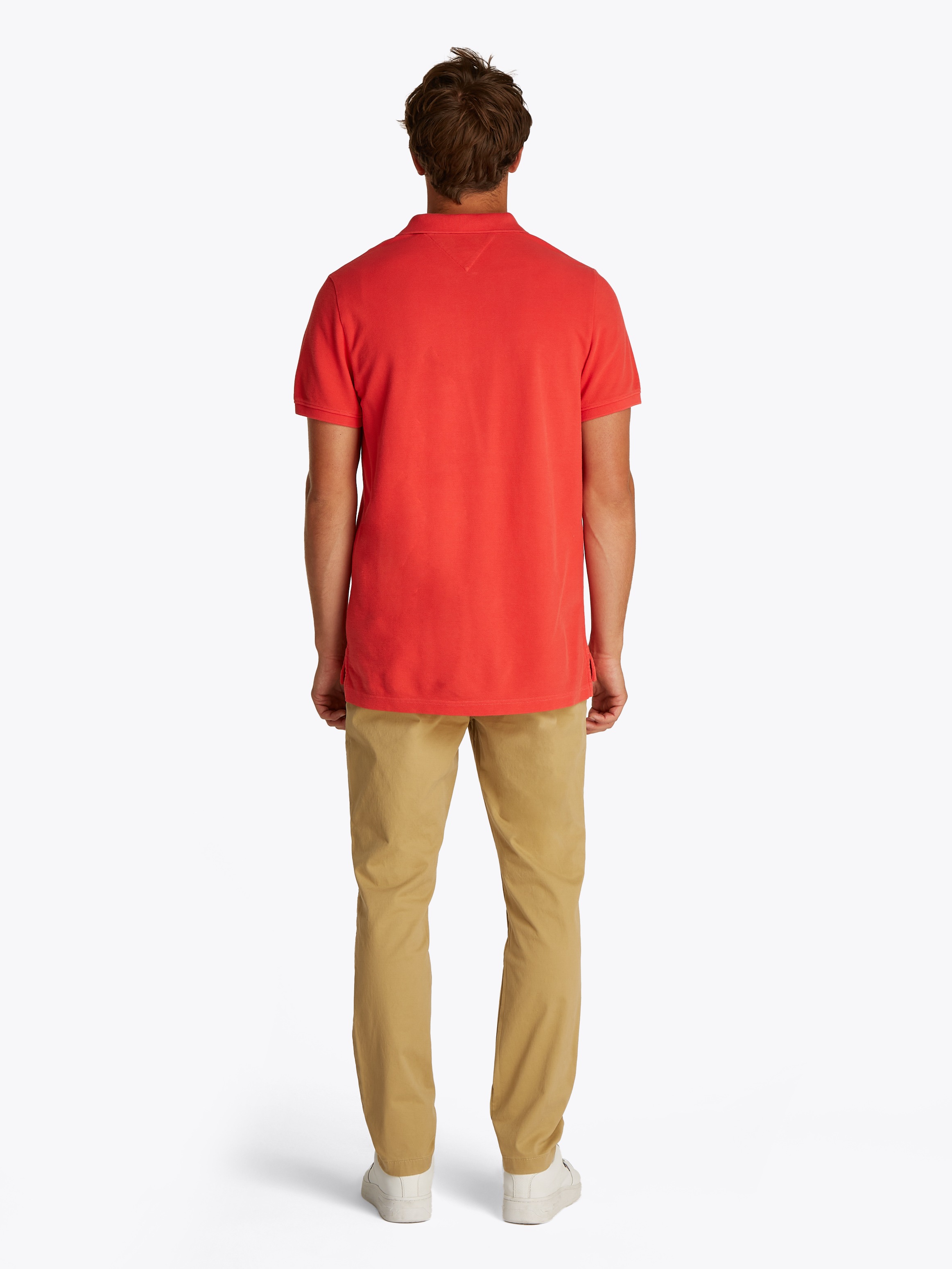 Tommy Jeans Poloshirt »TJM SLIM ESSENTIAL GD POLO SS«, mit Logostickerei