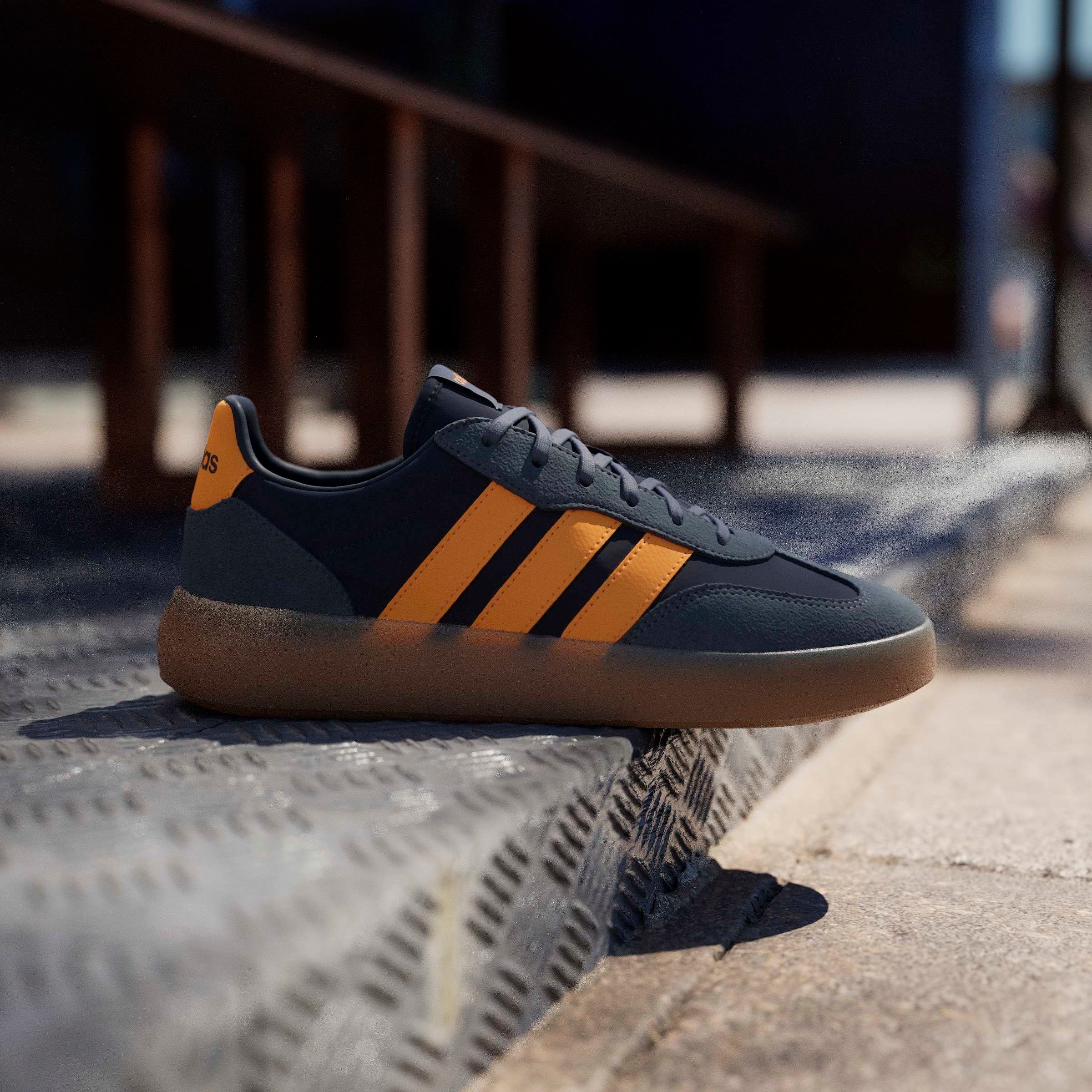 adidas Sportswear Sneakers »BARREDA DECODE«  inspiré du design de l’adidas handball spezial
