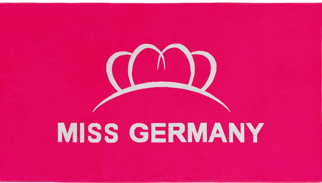 Strandtuch »Miss Germany«, (1 St.), Velours, mit grossem Logo-Motiv
