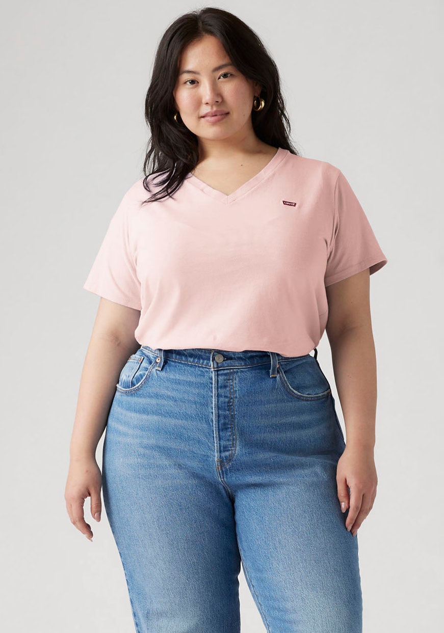 Levi's® Plus V-Shirt »V NECK TEE« Figurumspielende Passform