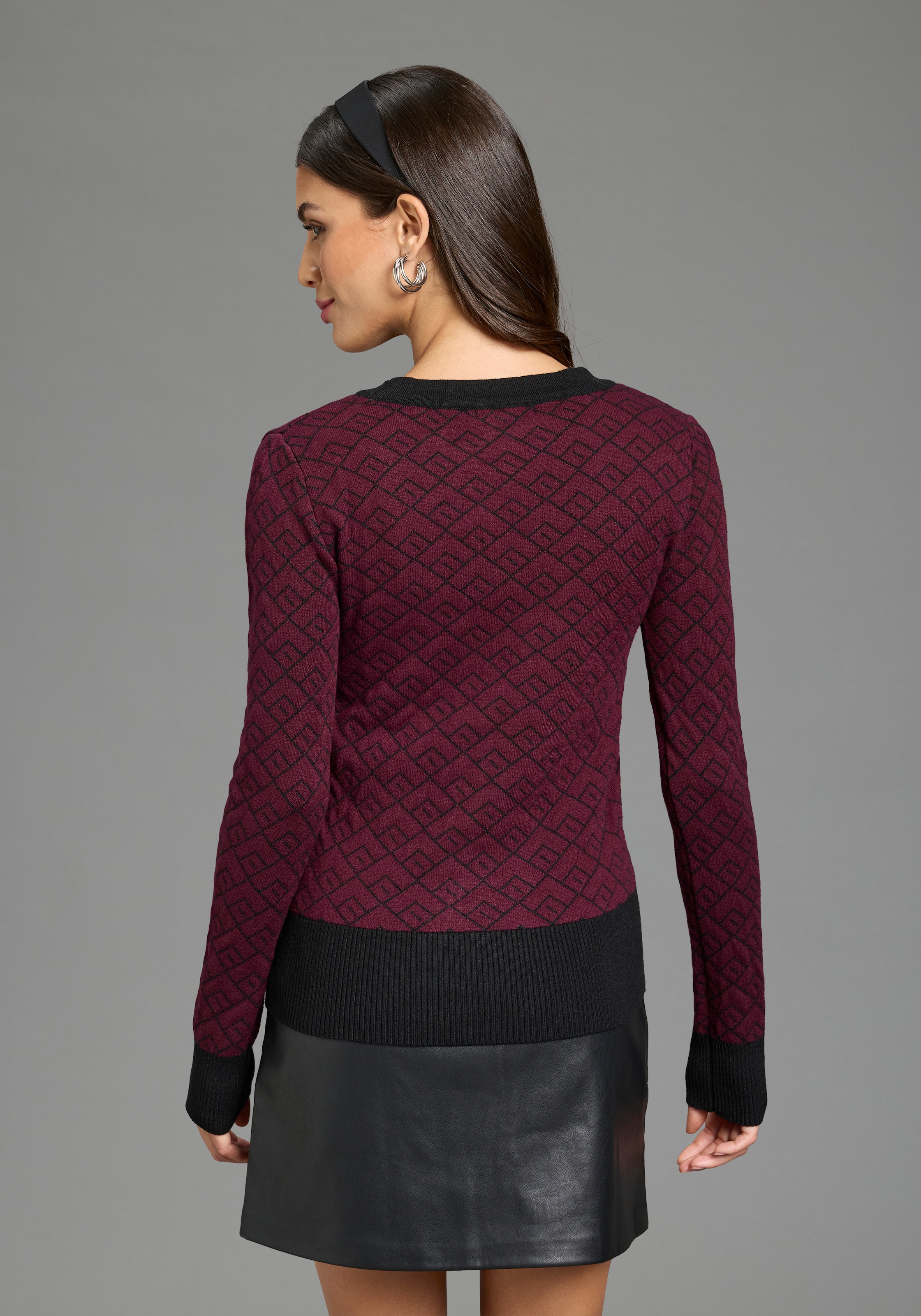 Melrose Veste en tricot en motif jacquard tendance avec patte de boutonnage
