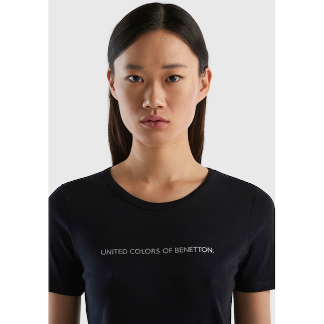 ♕ United Colors of Benetton T-Shirt, (1 tlg.), mit glitzerndem Druck  versandkostenfrei bestellen
