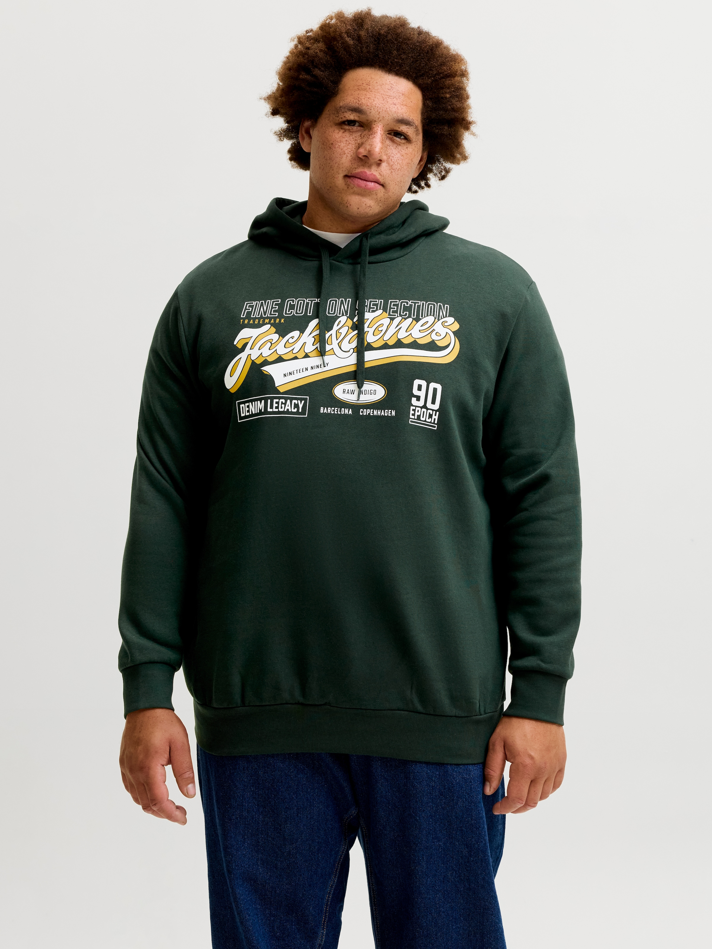 Jack & Jones PlusSize Sweat à capuche »JJELOGO SWEAT HOOD 2 COL AW26 SN PLS«, mélange coton, coupe normale
