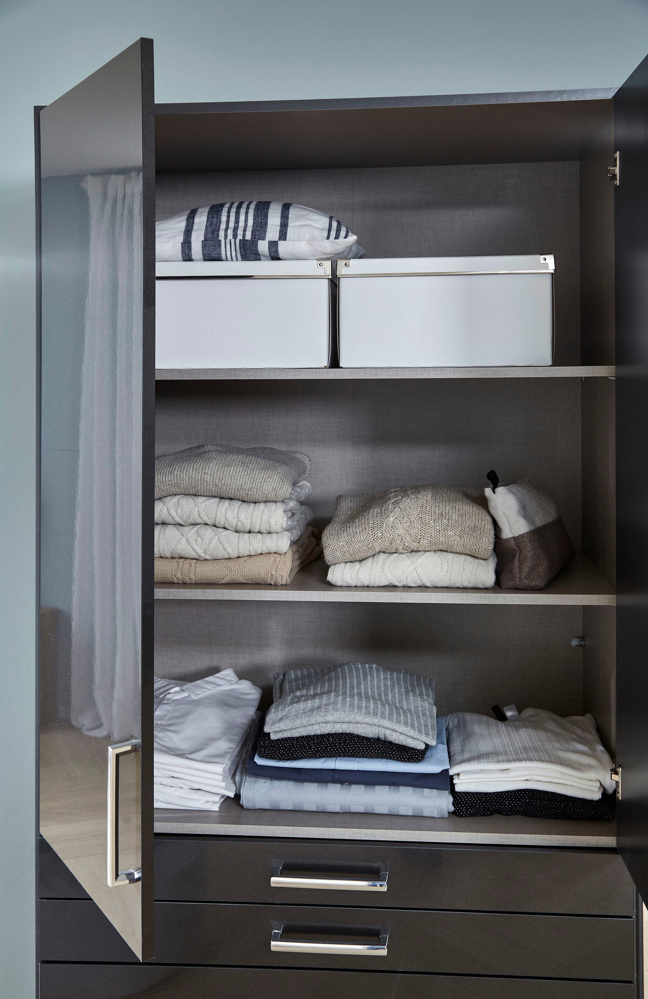 rauch Drehtürenschrank »Kleiderschrank Schrank Garderobe Garderobenschrank  HOMBURG« inkl. Passepartout, oberer Schubkasten mit Einteilung MADE IN GERMANY