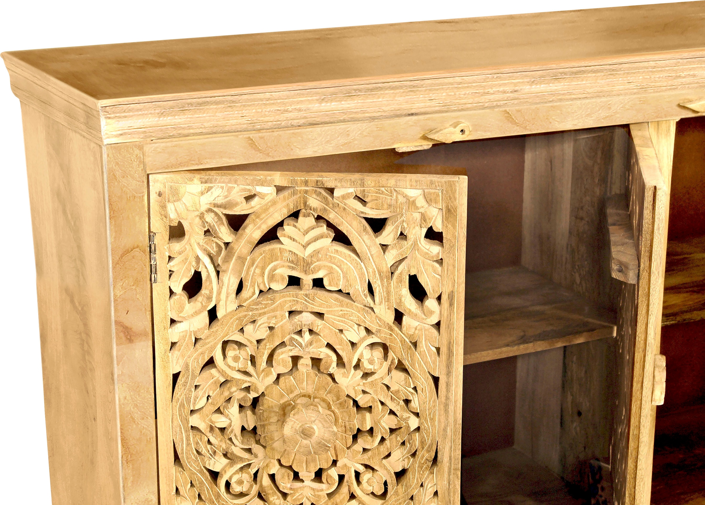 SIT Sideboard »Modena aus Mangoholz mit 3 Türen und aufwändigen Schnitzereien« Aufwändige Schnitzereien im orientalischen Stil