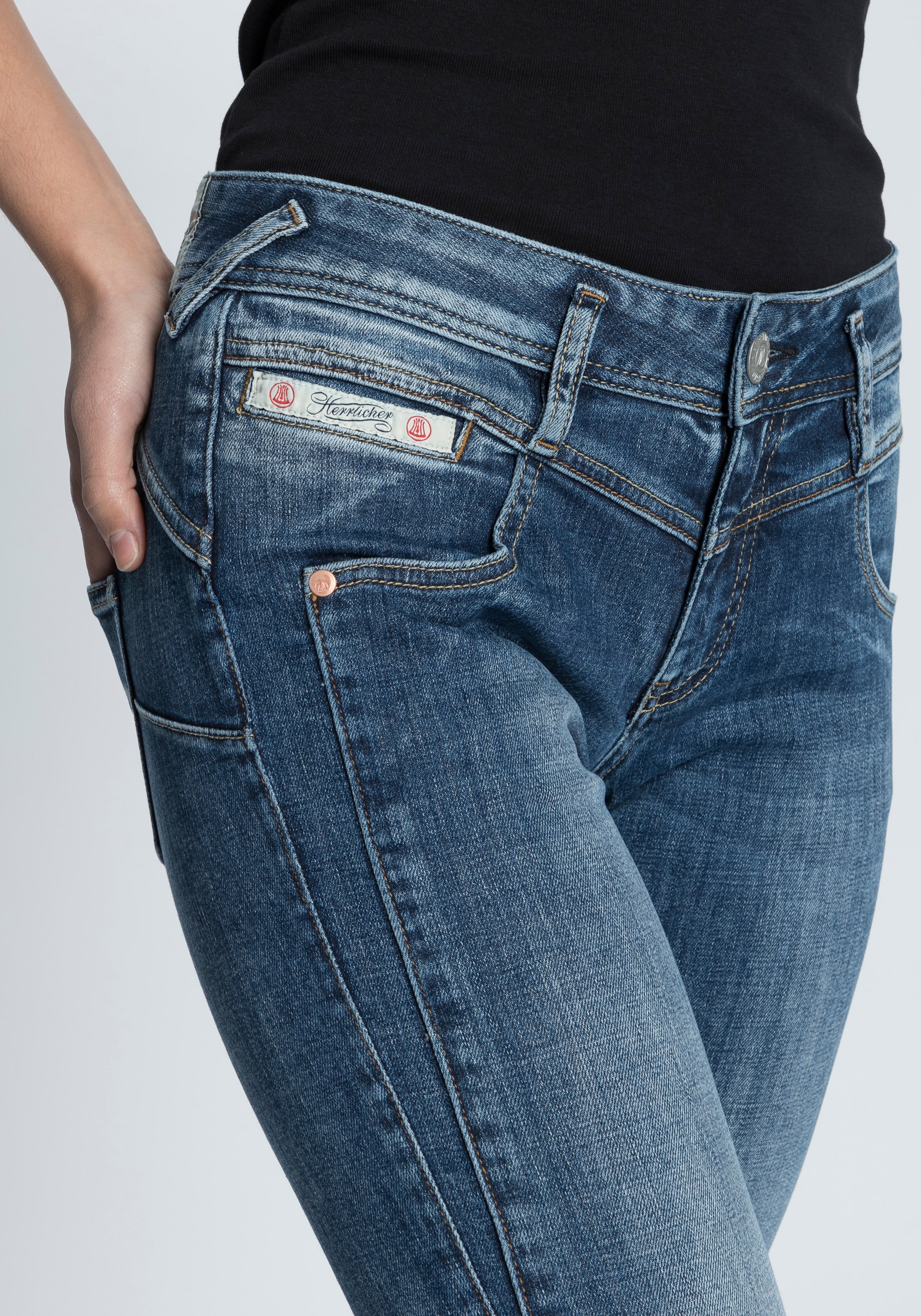 Herrlicher Slim-fit-Jeans »COSY SLIM«, Shaping-Wirkung durch eingearbeiteten Keileinsatz