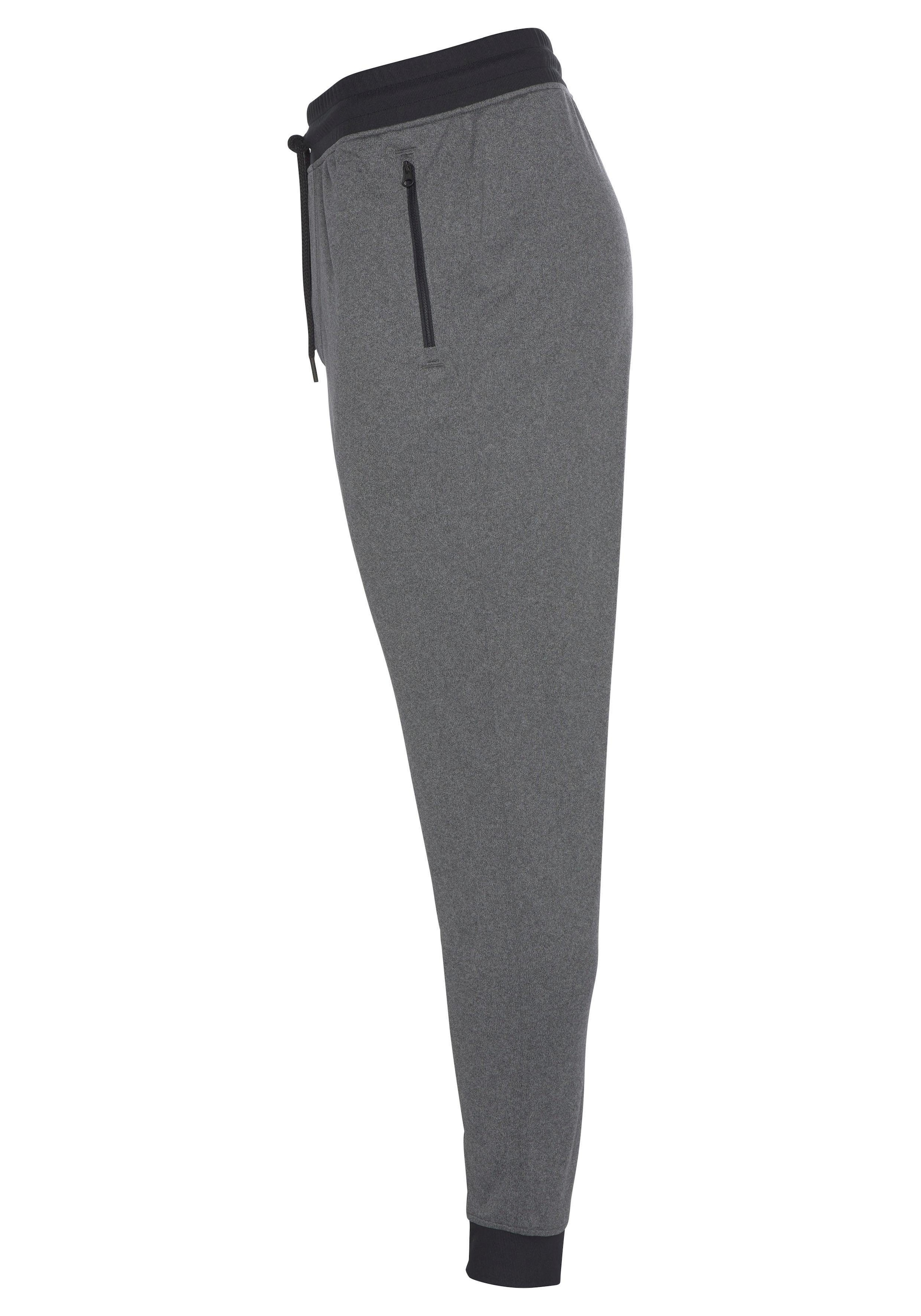 Under Armour® Pantalon de jogging »SPORTSTYLE TRICOT JOGGER«  für vielseitige Aktivitäten, leichtes Material, elastischer Bund