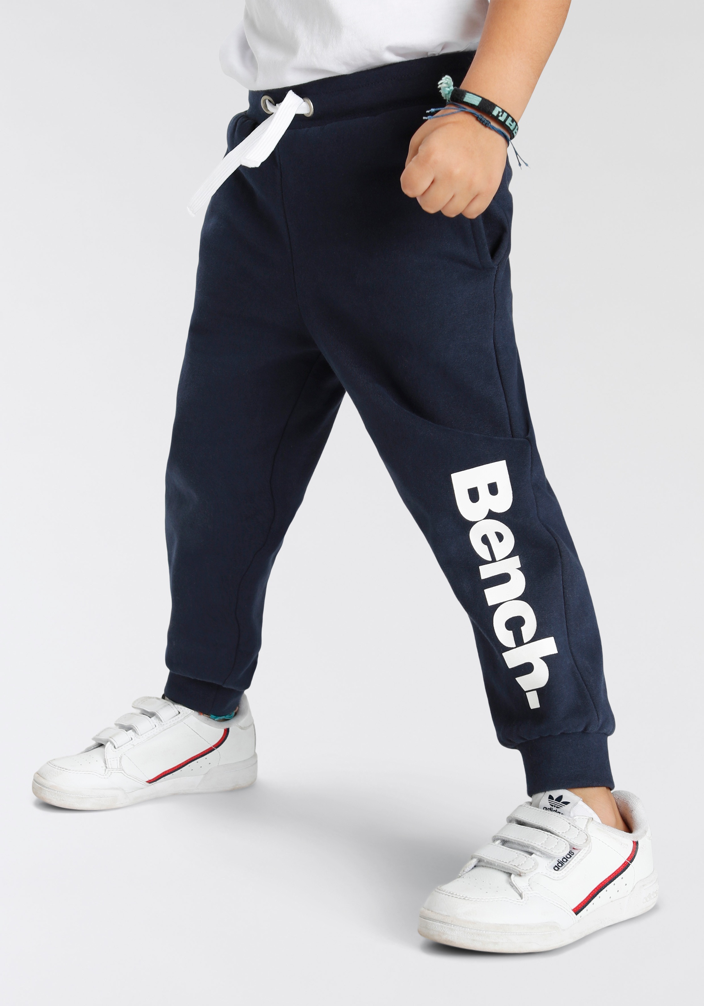 Image of Bench. Sweathose bei Ackermann Versand Schweiz