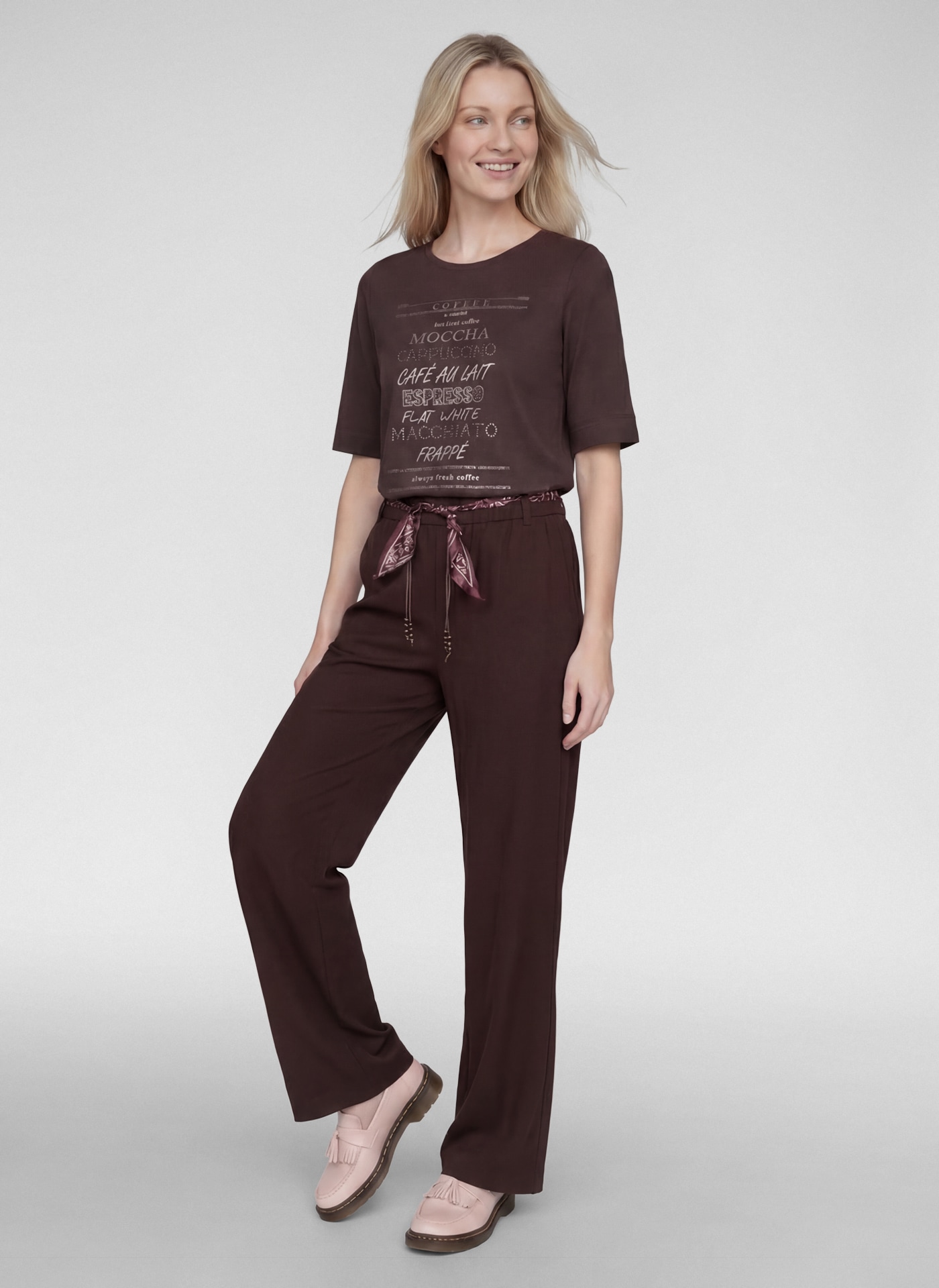 Rabe Shirt à col rond T-shirt d'été avec détails clous et imprimés