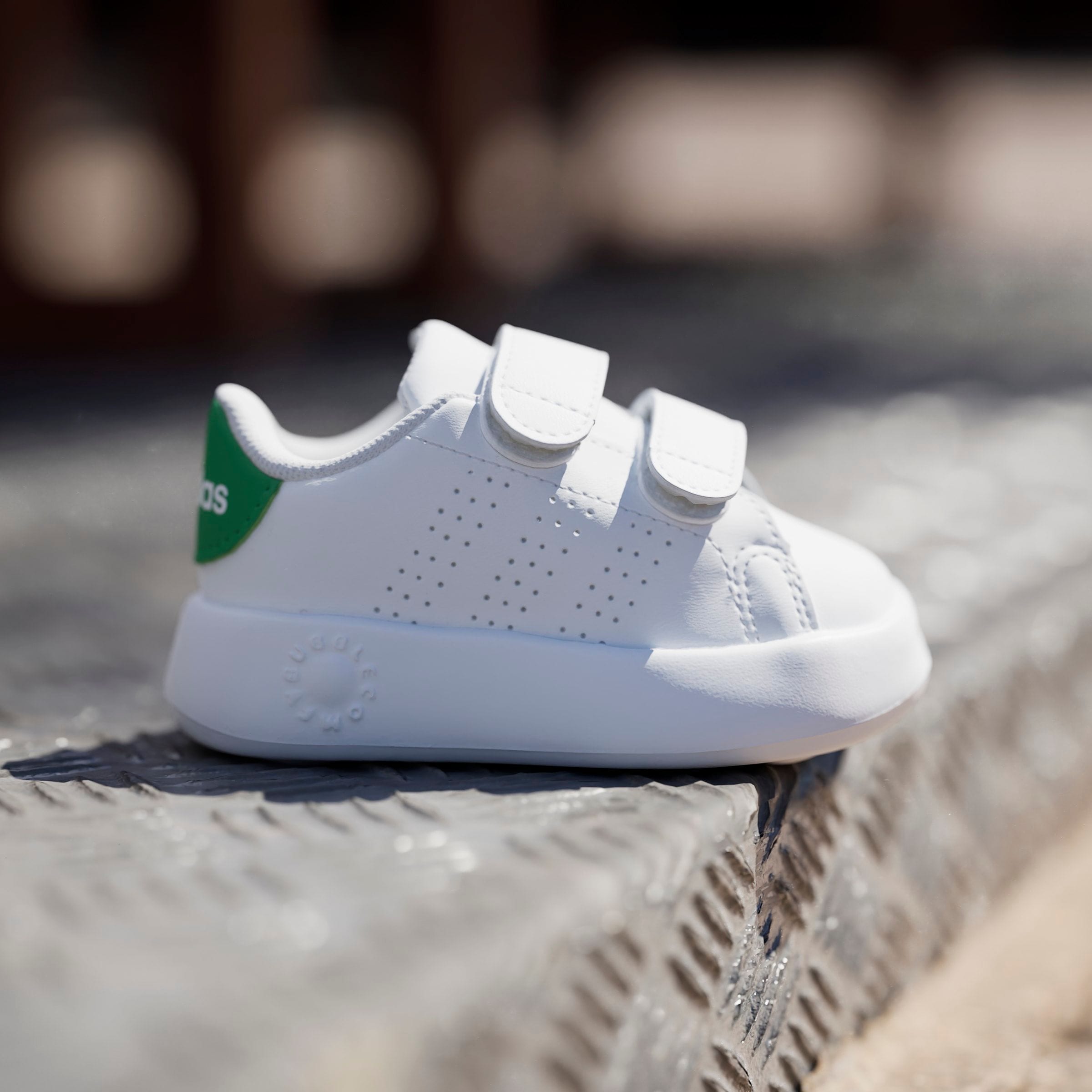 adidas Sportswear Chaussures à scratch »ADVANTAGE KIDS«  Design auf den Spuren des adidas Stan Smith, für Kinder