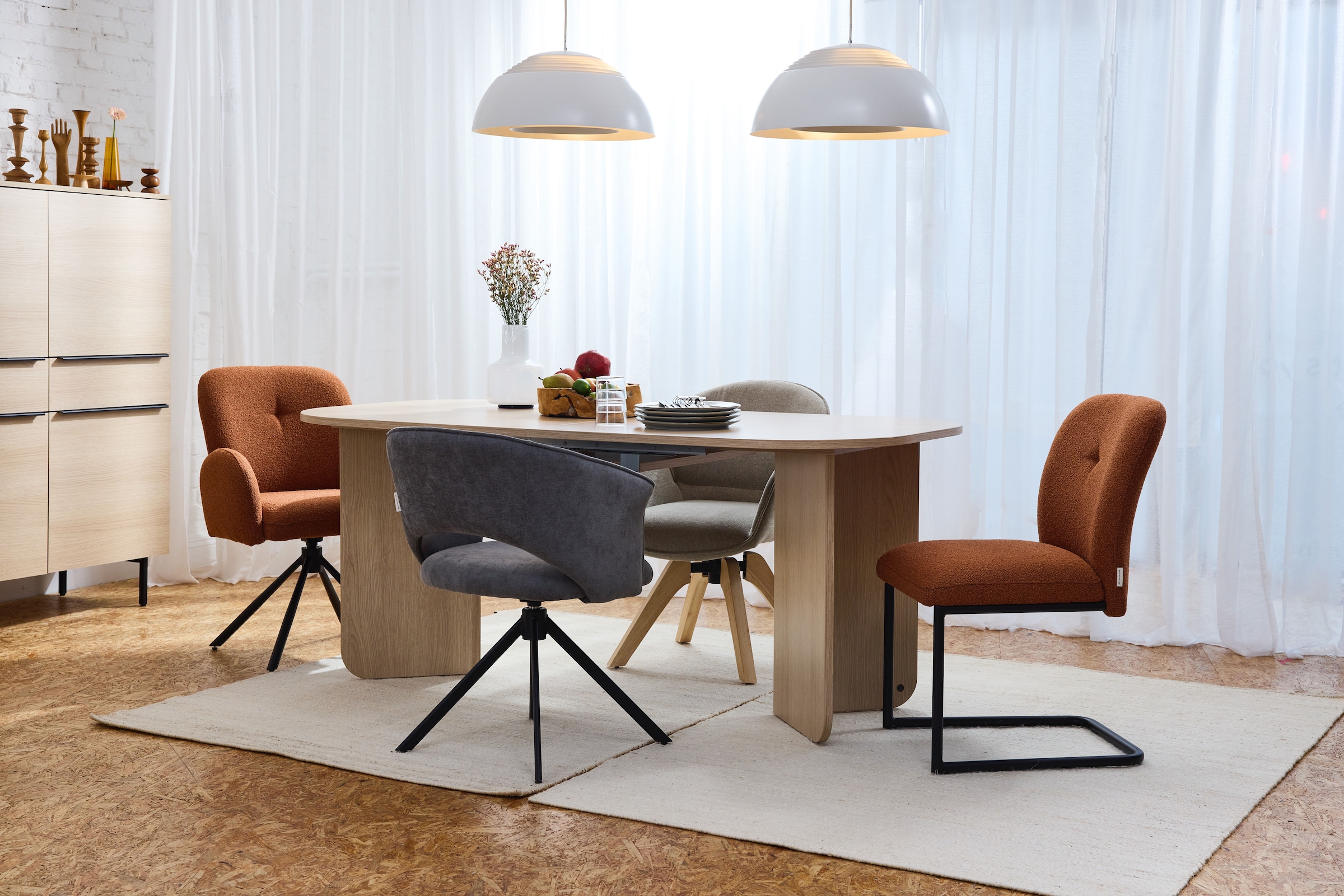 TOM TAILOR HOME Armlehnstuhl »PEBBLE ARMCHAIR«, (Set), 2 St., Webstoff Bouclé, Esszimmerstuhl, mit Armlehnen, 4-Fussgestell, 140 kg belastbar, drehbar