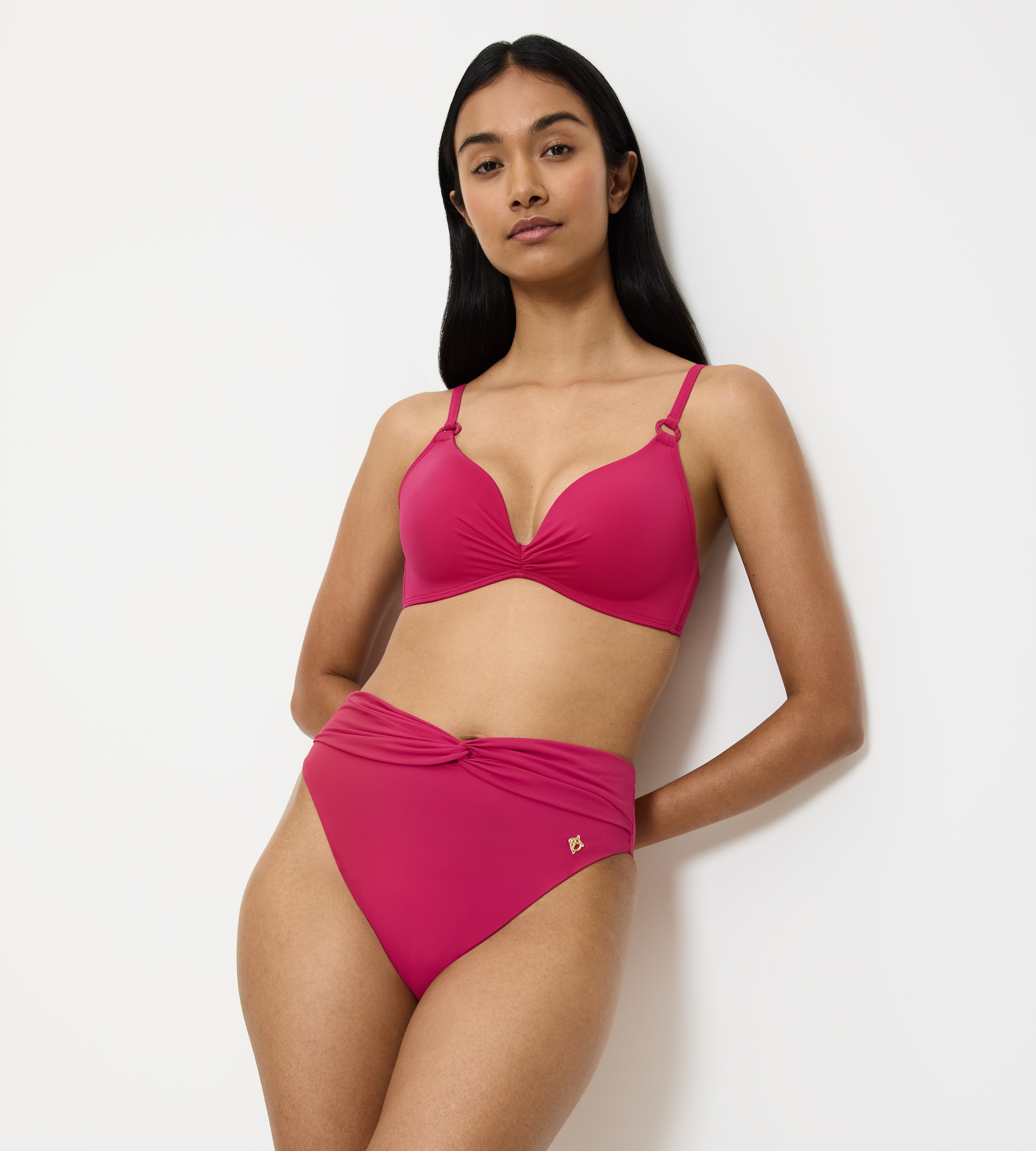 Triumph Bikini-Hose »Summer Twist Highwaist brief«, Raffung an der vorderen Taille
