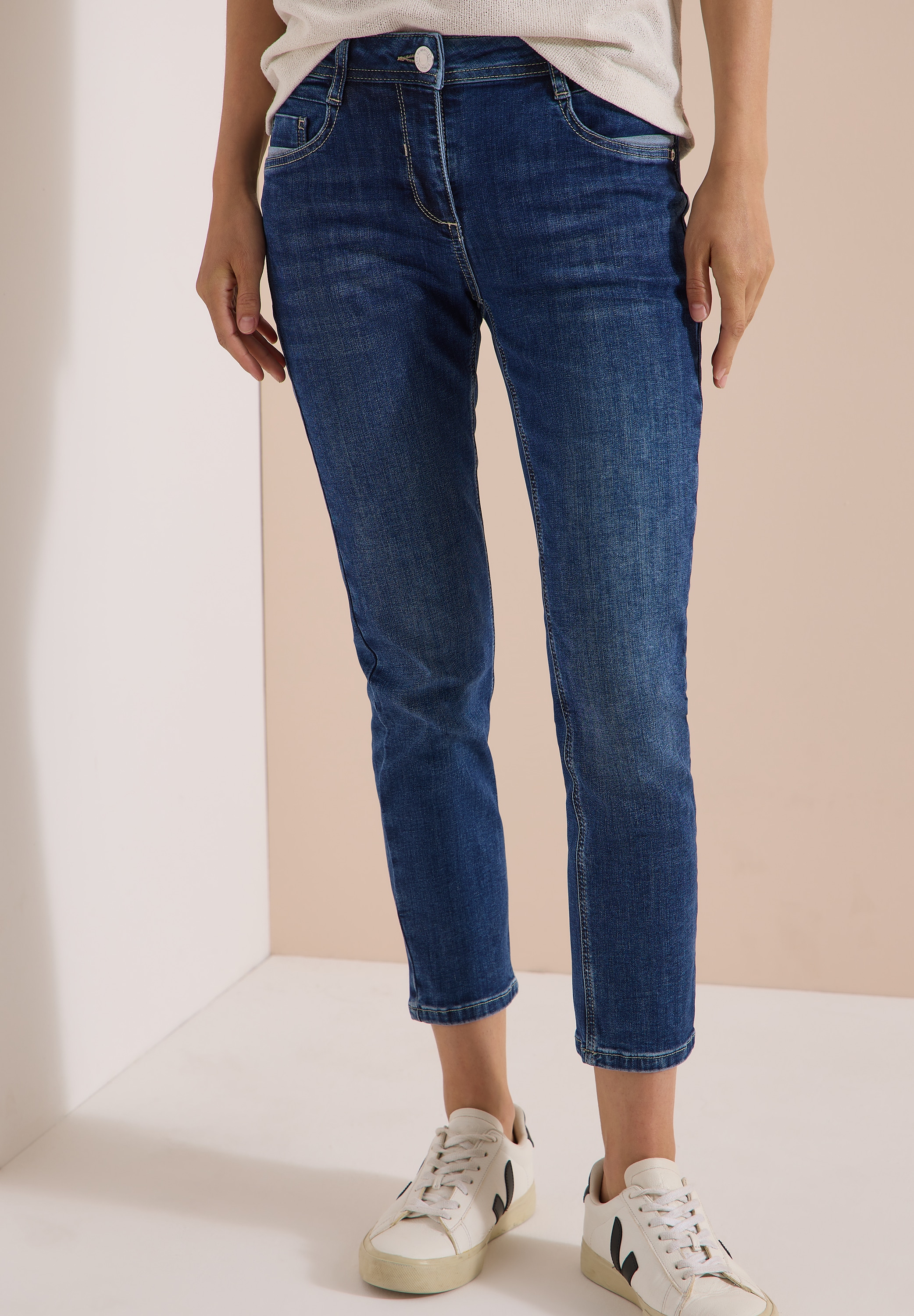 Image of Cecil Slim-fit-Jeans "Style Scarlett" mit Reissverschluss, Stretchanteil, ideal für warme Tage