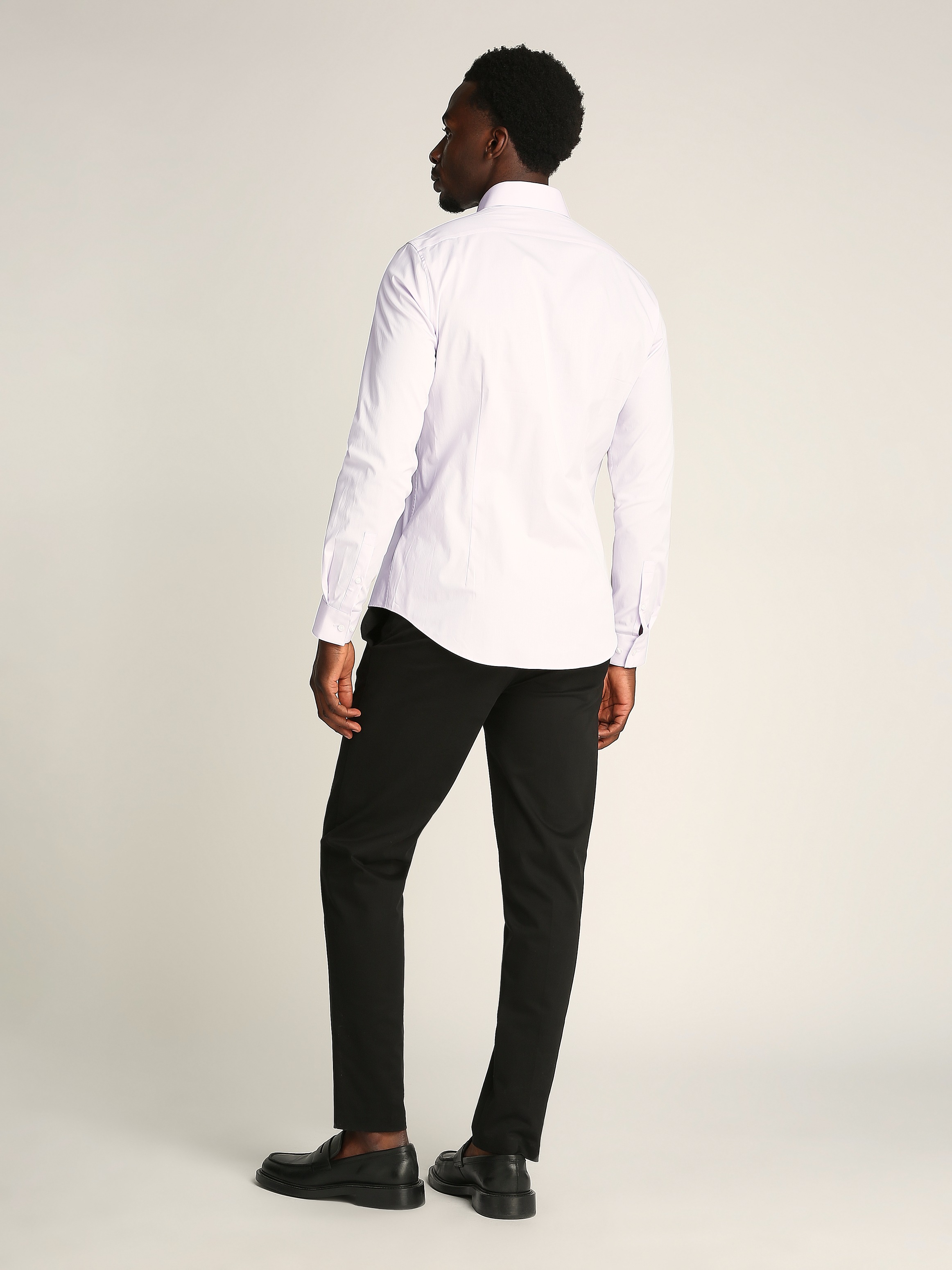 Calvin Klein Chemise d'affaires »POPLIN STRETCH SLIM SHIRT« mit Kentkragen, Logoprint auf Brusthöhe