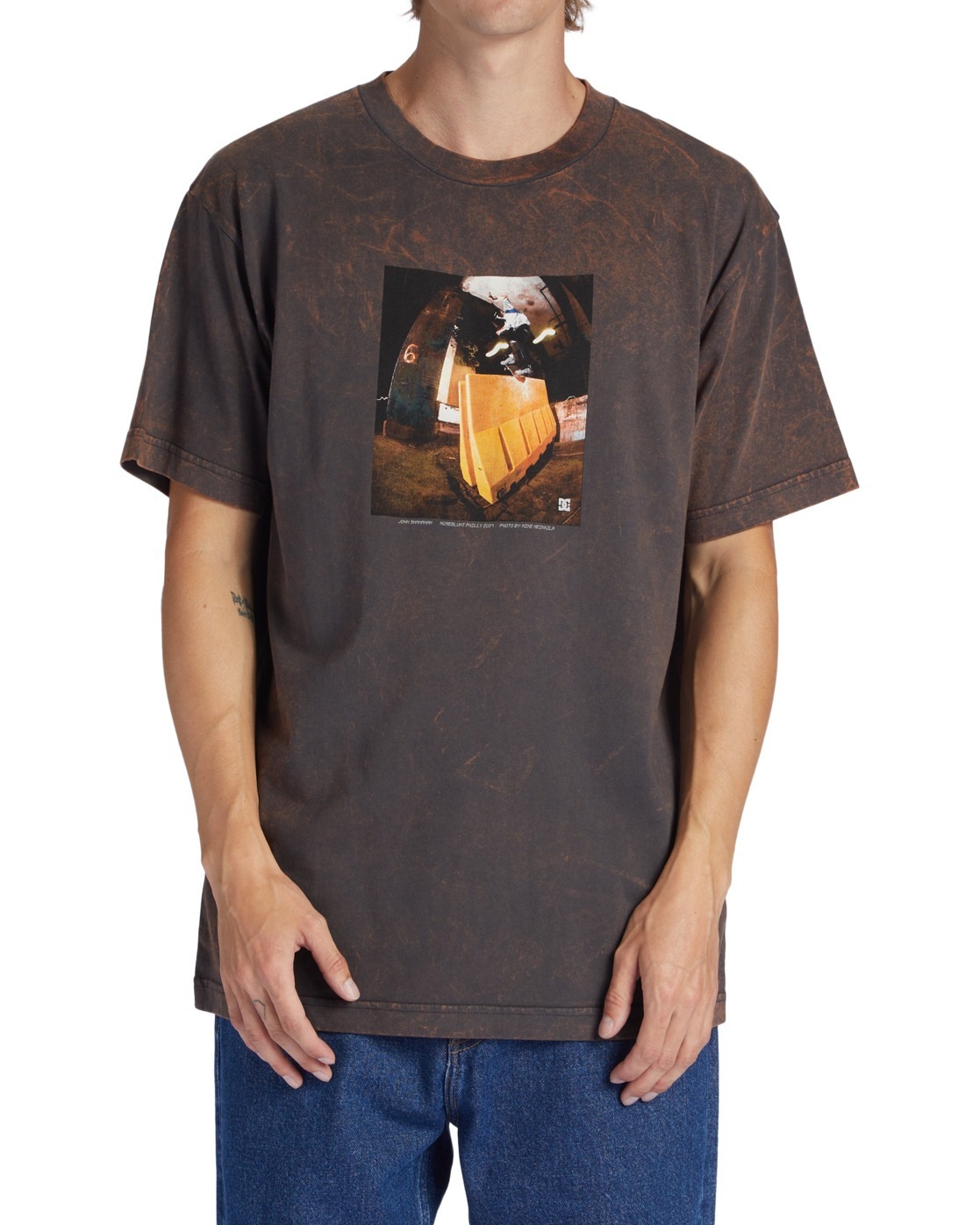 Image of DC Shoes Rundhalsshirt "Heikkila Fs Noseblunt"