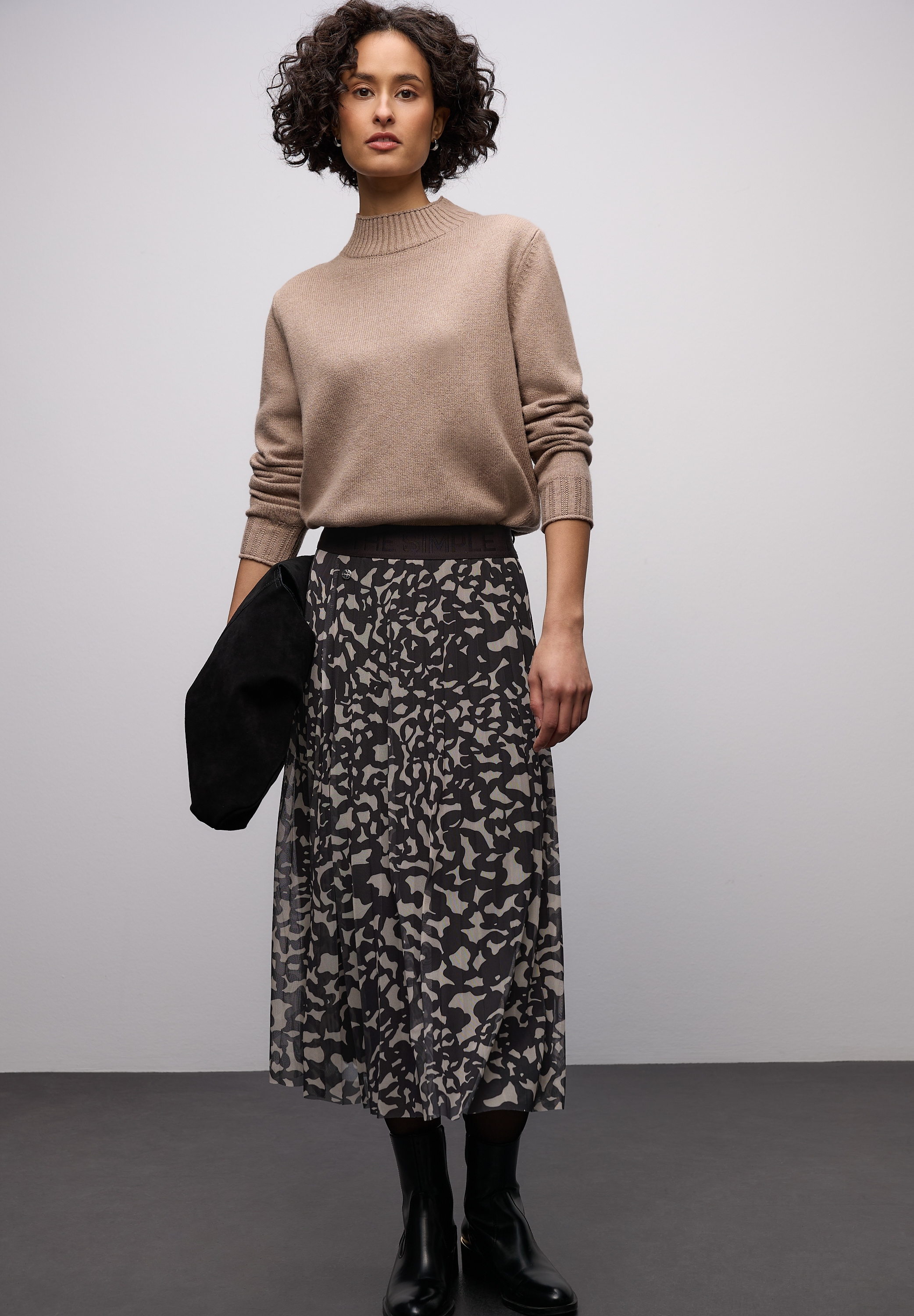 STREET ONE Jupe en maille mit Gummizug und grafischem Muster