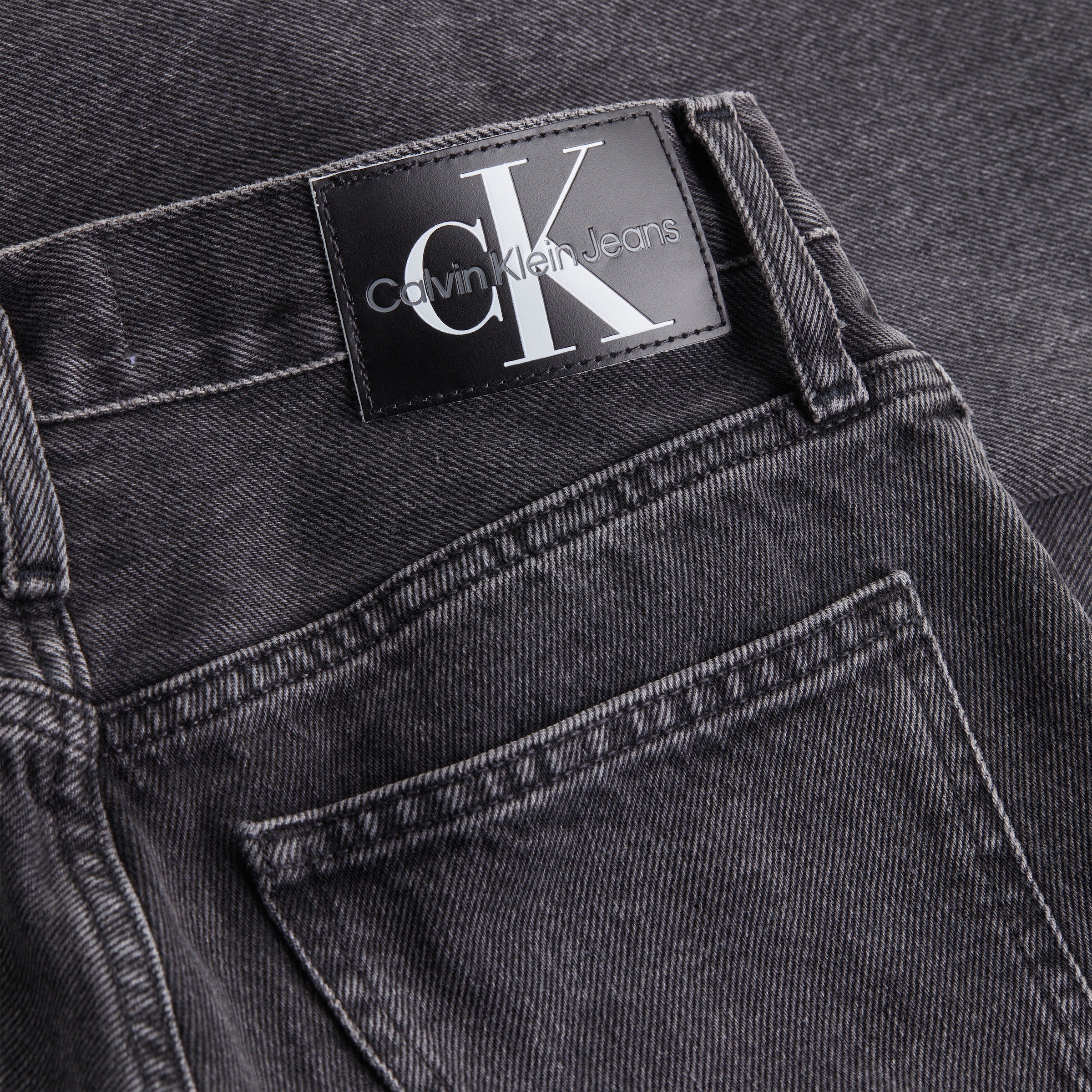 Calvin Klein Jeans Plus Mom-Jeans »MOM JEAN PLUS«, Jeans wird in Weiten angeboten