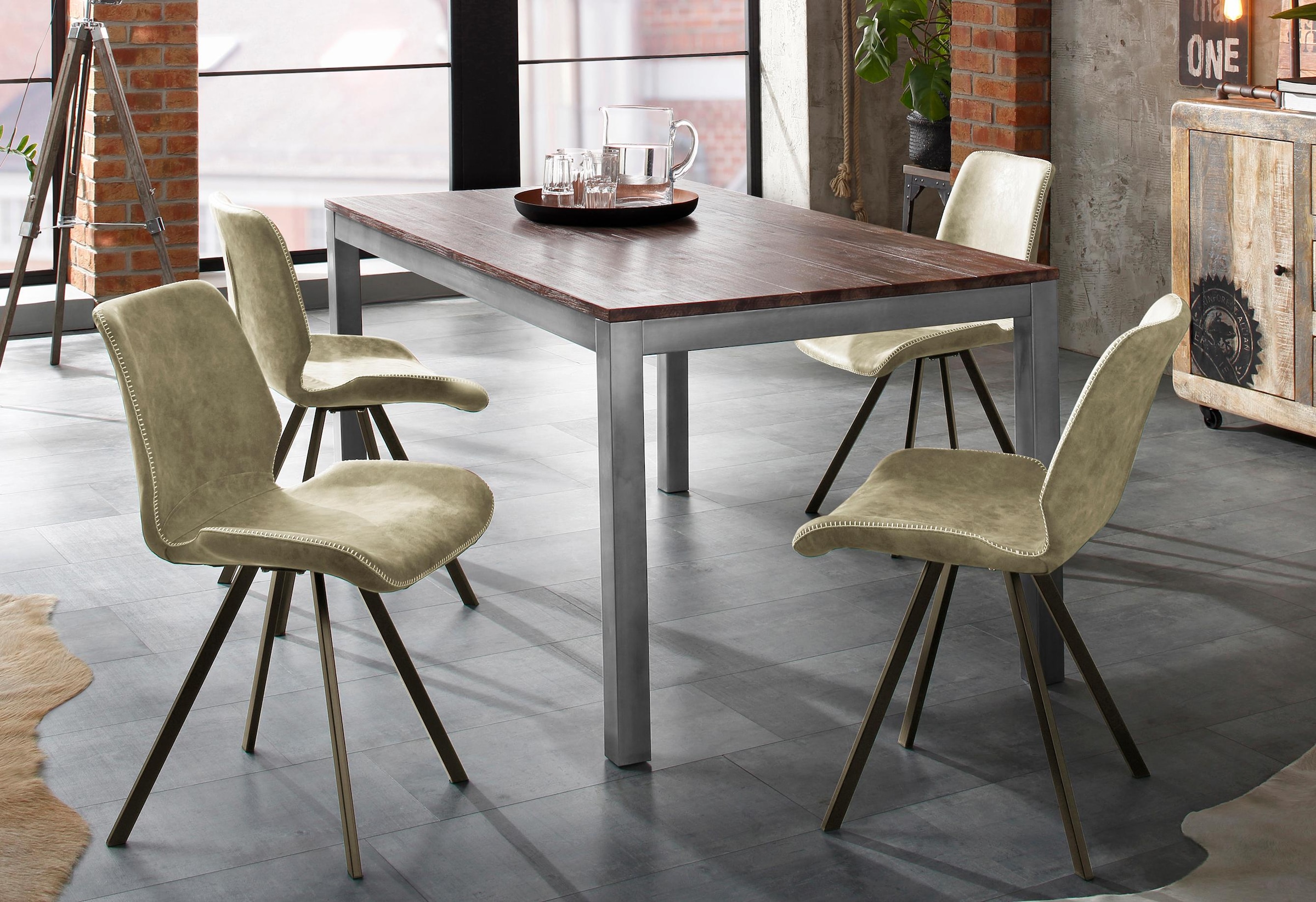 Image of Home affaire Esstisch »Kenya«, aus massiver Akazie, in 160 oder 200 cm Breite bei Ackermann Versand Schweiz