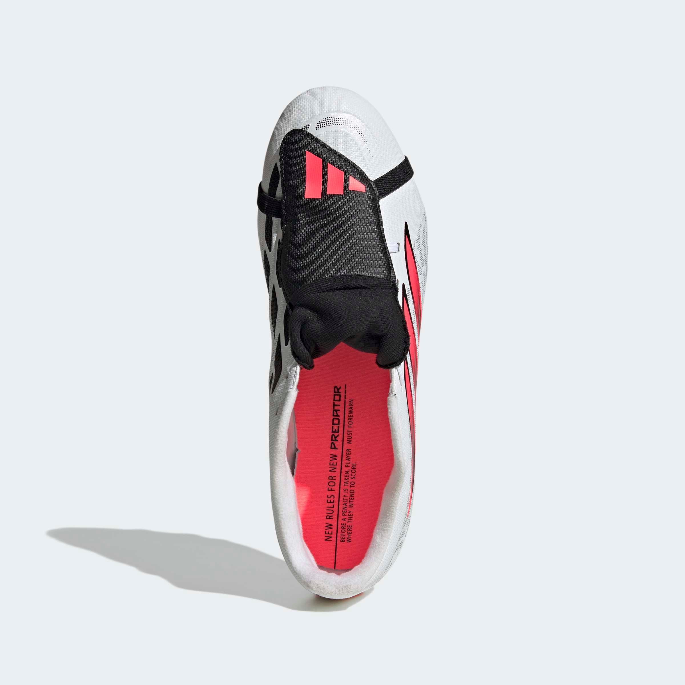 adidas Performance Chaussure de football »PREDATOR CLUB , UMSCHLAGBARE ZUNGE, FESTE / GEMISCHTE BÖDEN«  adapté à de nombreux types de sols
