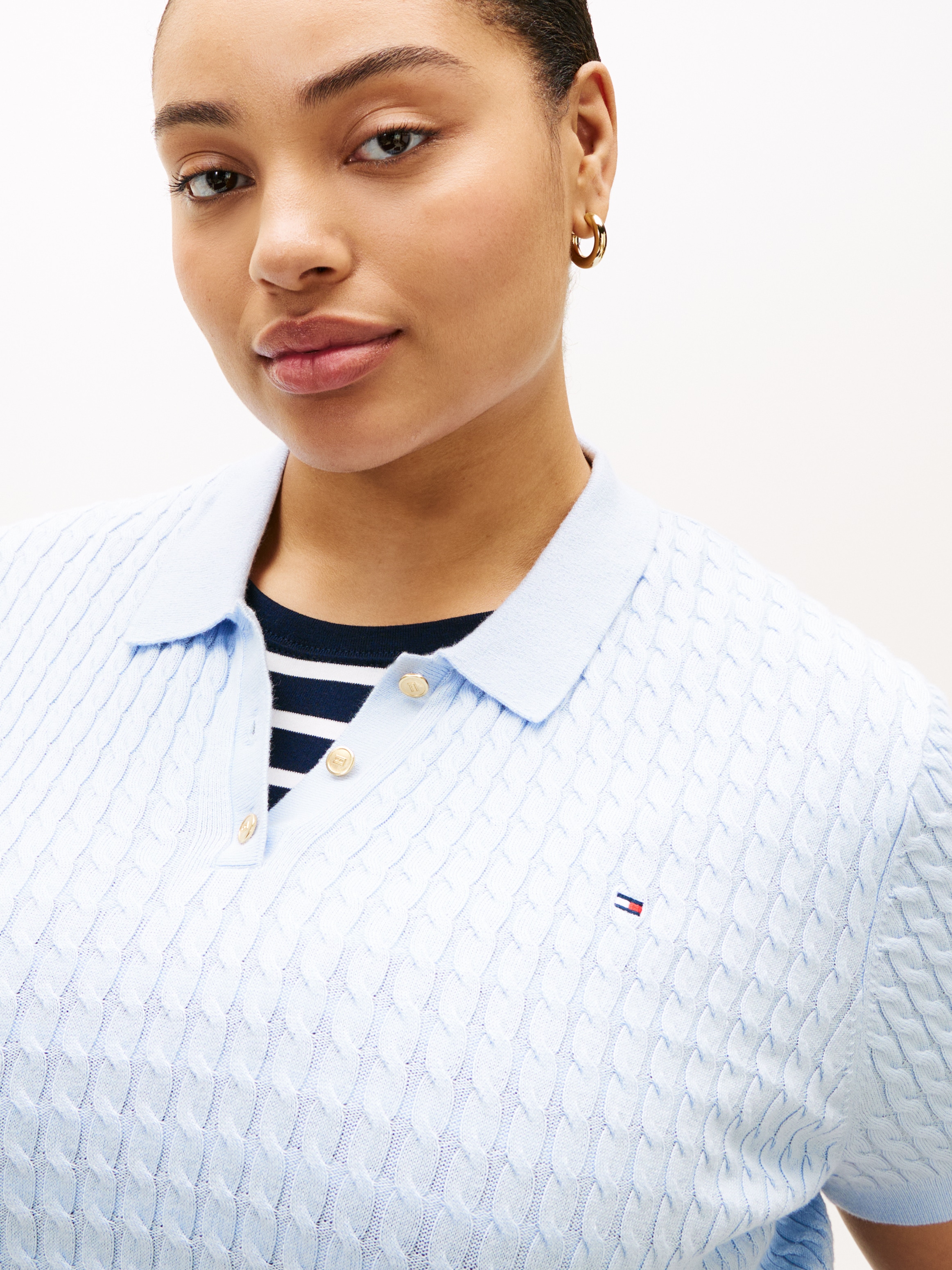 Tommy Hilfiger Curve Pull à col polo »CRV CO CABLE FINE GG POLO S/S« en grandes tailles, avec motif torsadé
