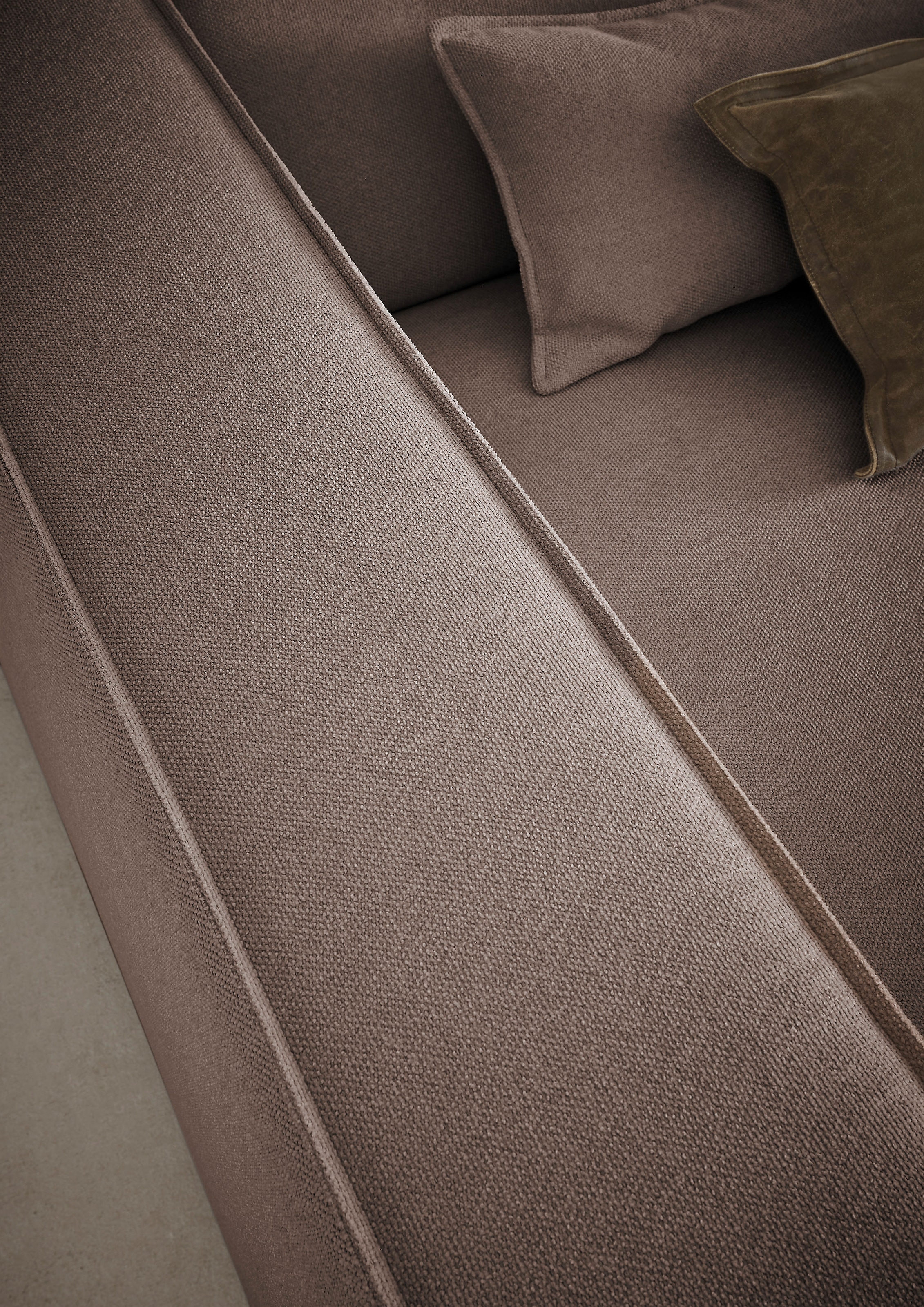 LeGer Home by Lena Gercke Ecksofa »PIARA XXL, Big-Sofa, Cord, Leinenoptik o. Strukturstoff, L-Form«, wahlweise Ottomane rechts/links, Kedernaht, extra tiefe Sitzfläche