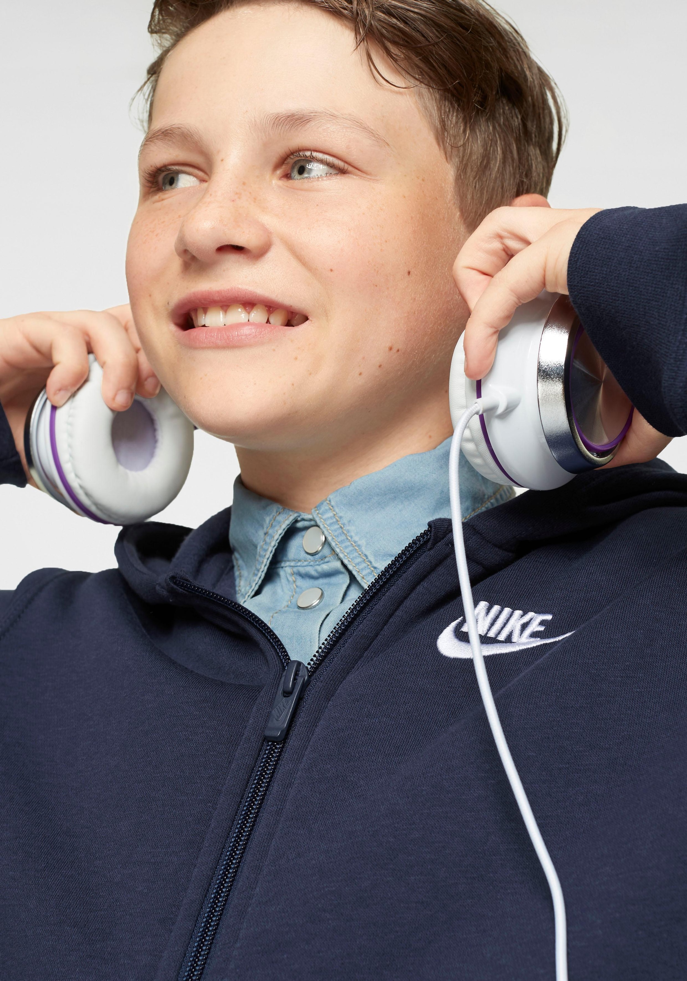 Finde Nike Sportswear Kapuzensweatjacke Kinder« FZ für CLUB »NSW auf HOODIE 