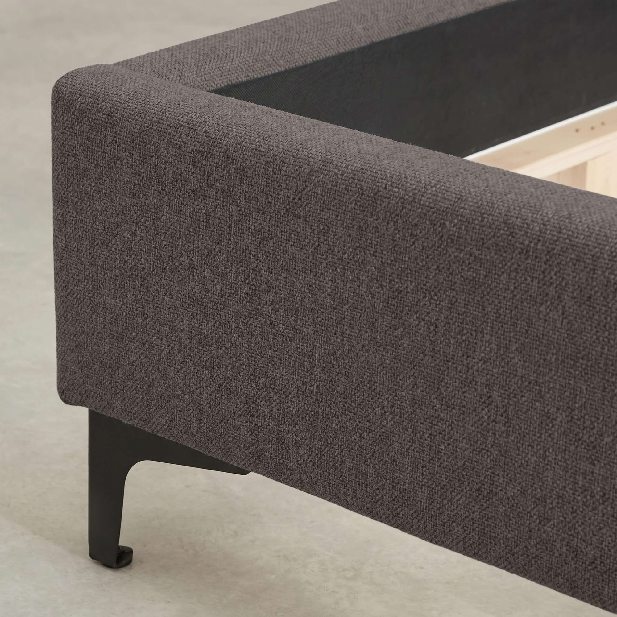 Home affaire Lit rembourré »LYSEKIL Bettgestell mit Lattenrost, Breite 140/160/180/200cm, Chenille« lit à cadre avec tête de lit, sans matelas ni surmatelas