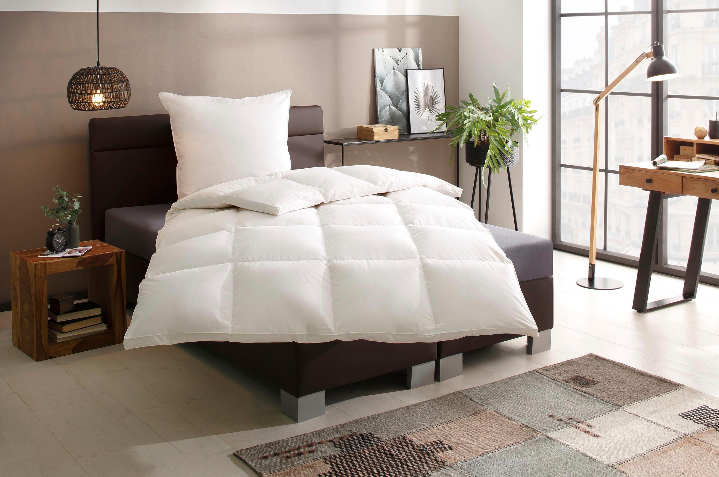 Image of GOODproduct Daunenbettdecke + 3-Kammer-Kopfkissen "Lasse, Bettdecke 135x200 cm, 155x220 cm, Made in Green" 2-tlg., Set mit Kissen 40X80 cm, 80x80 cm, allergikerfreundlich