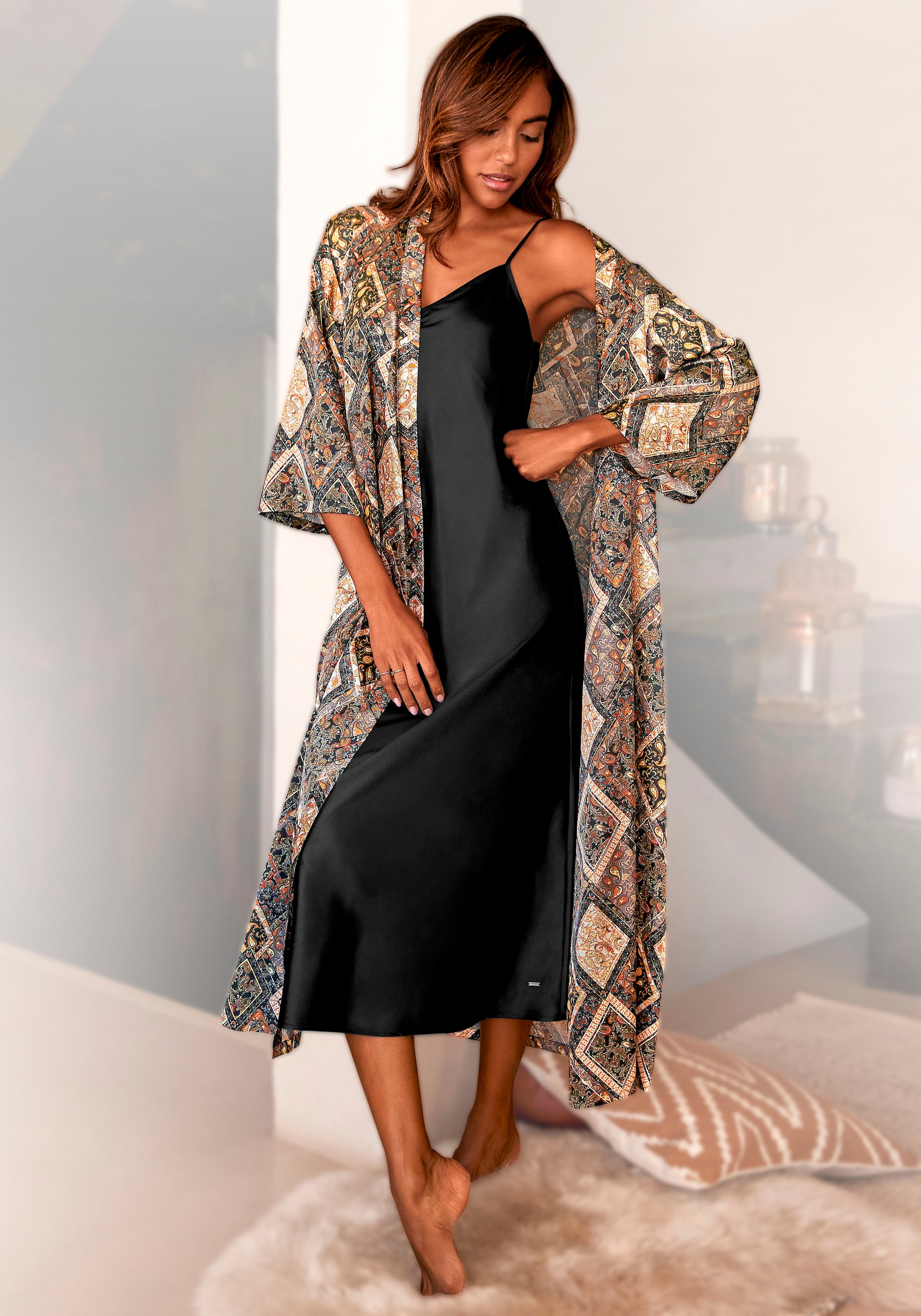 Image of LASCANA Kimono in edler Satin-Qualität