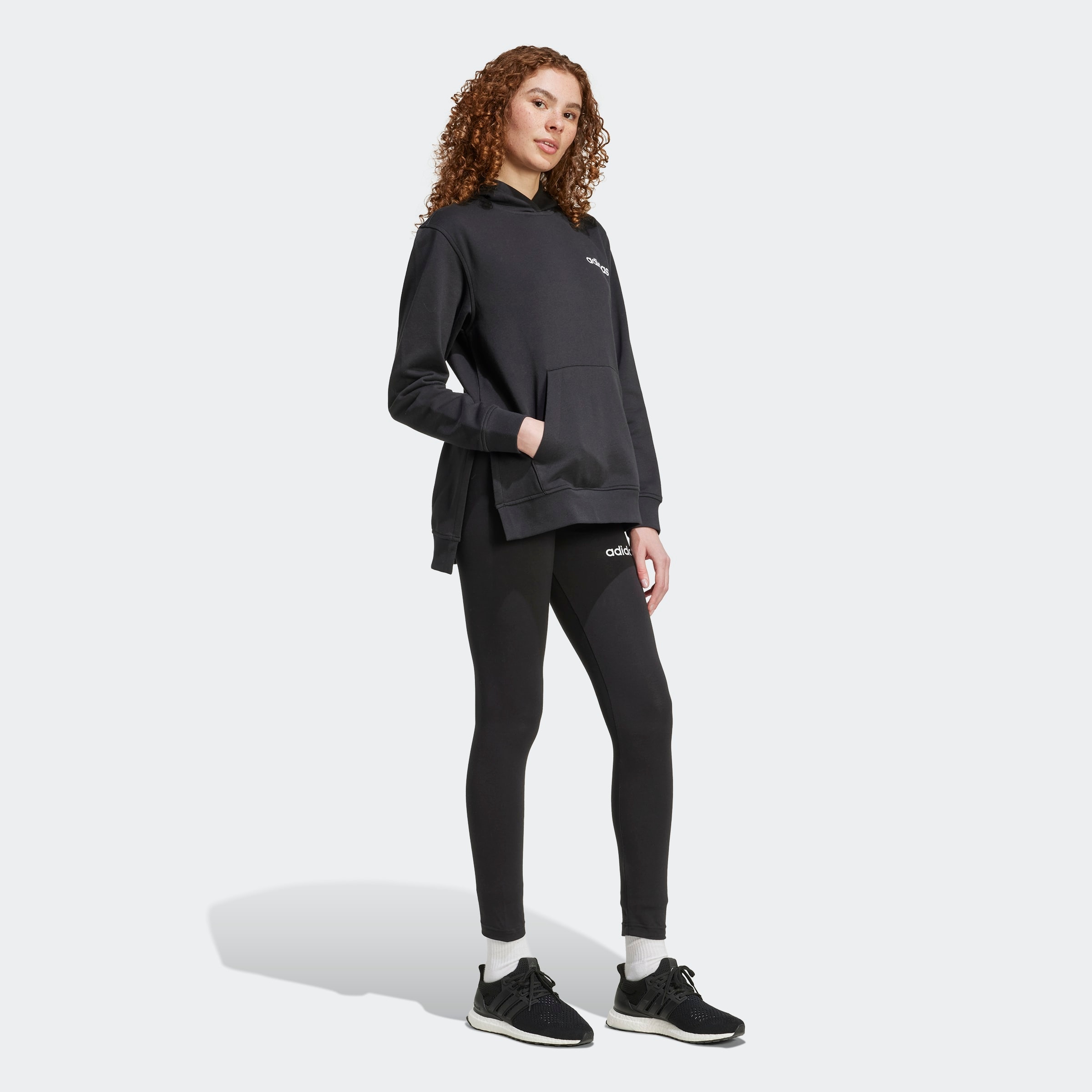 adidas Sportswear Combinaison d'entraînement »W LEISURE TS« 2 cuis