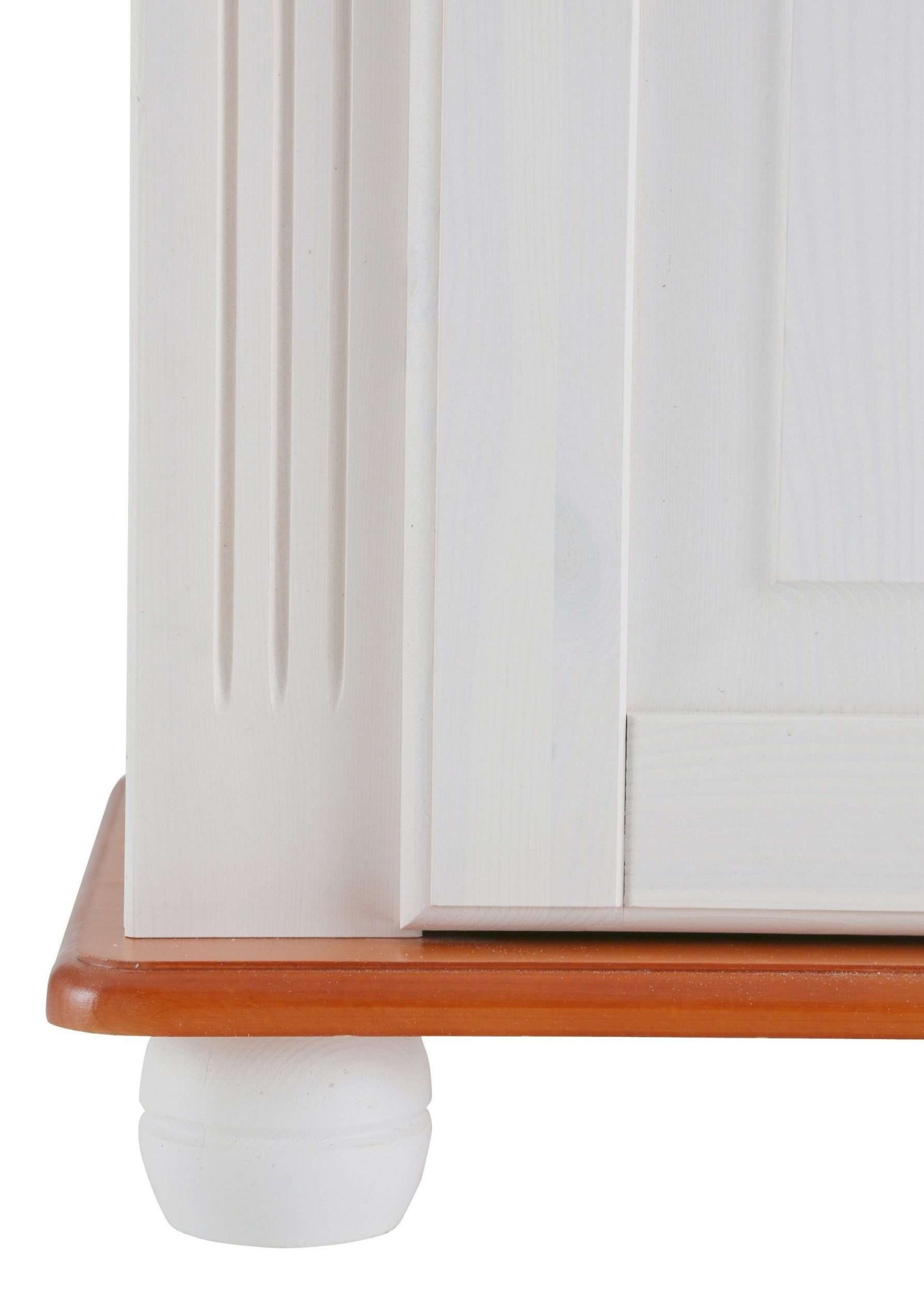 Home affaire Kommode »Sideboard, Anrichte, mit 3 Schubladen, 2 Türen«, aus massiver Kiefer, Breite 130 cm