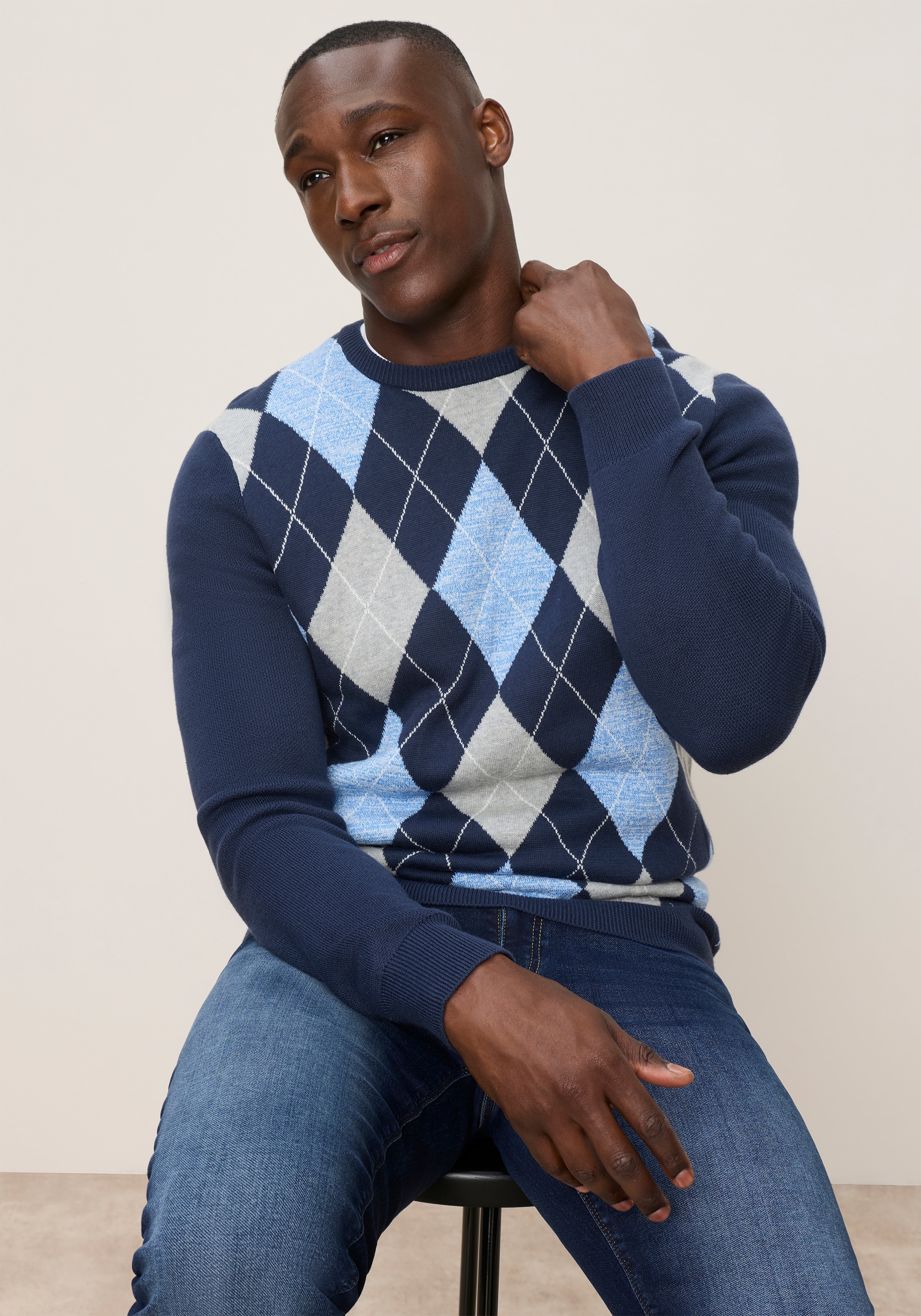DELMAO Pull à col rond »Trendiger Style !« maille fine avec motif losanges, idéal pour la mi-saison