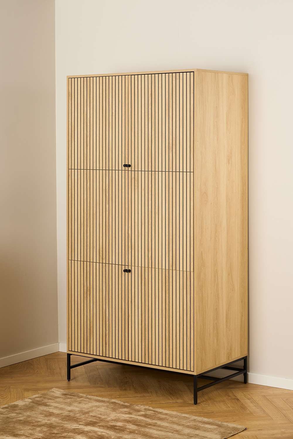 Image of ACTONA GROUP Garderobenschrank "Albany" Eiche-Optik, Lamellenfront, 4 Türen, 6 Einlegeböden; B: 99 cm