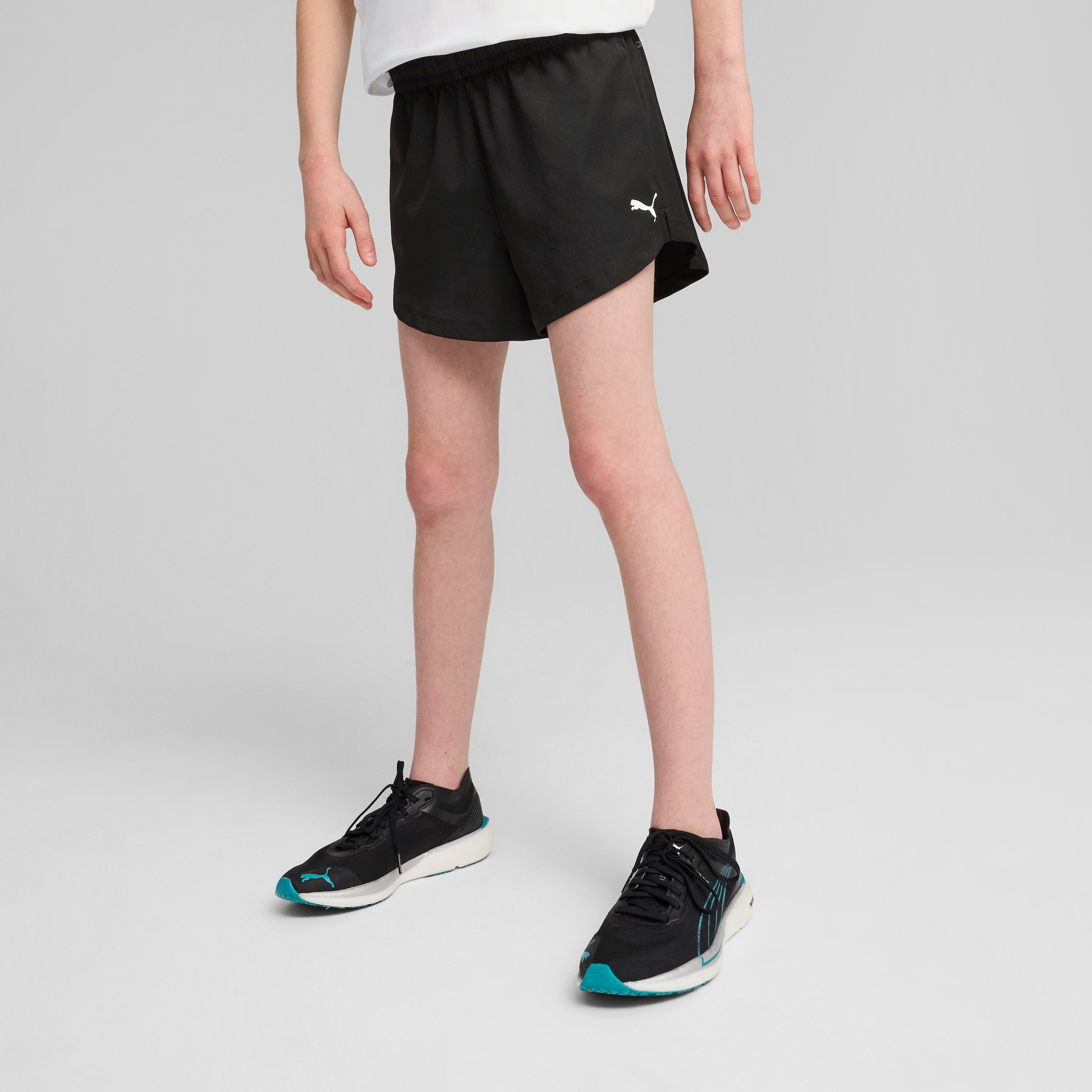 Image of PUMA Shorts "TAD ESS WOVEN SHORTS G" aus Polyester, mit DryCELL Technologie, atmungsaktiv