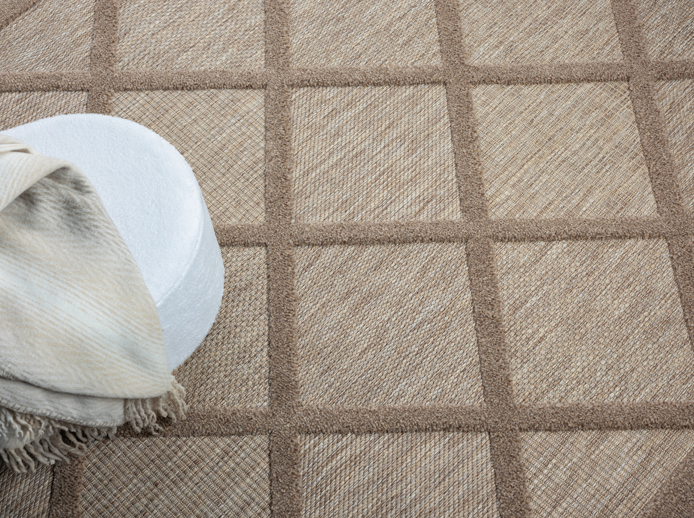 Myflair Möbel & Accessoires Teppich »Amara, LAGERRÄUMUNG!«, rechteckig, 8 mm Höhe, Uni Farben, Hoch-Tief Effekt, Outdoor geeignet, Balkon, Terrasse