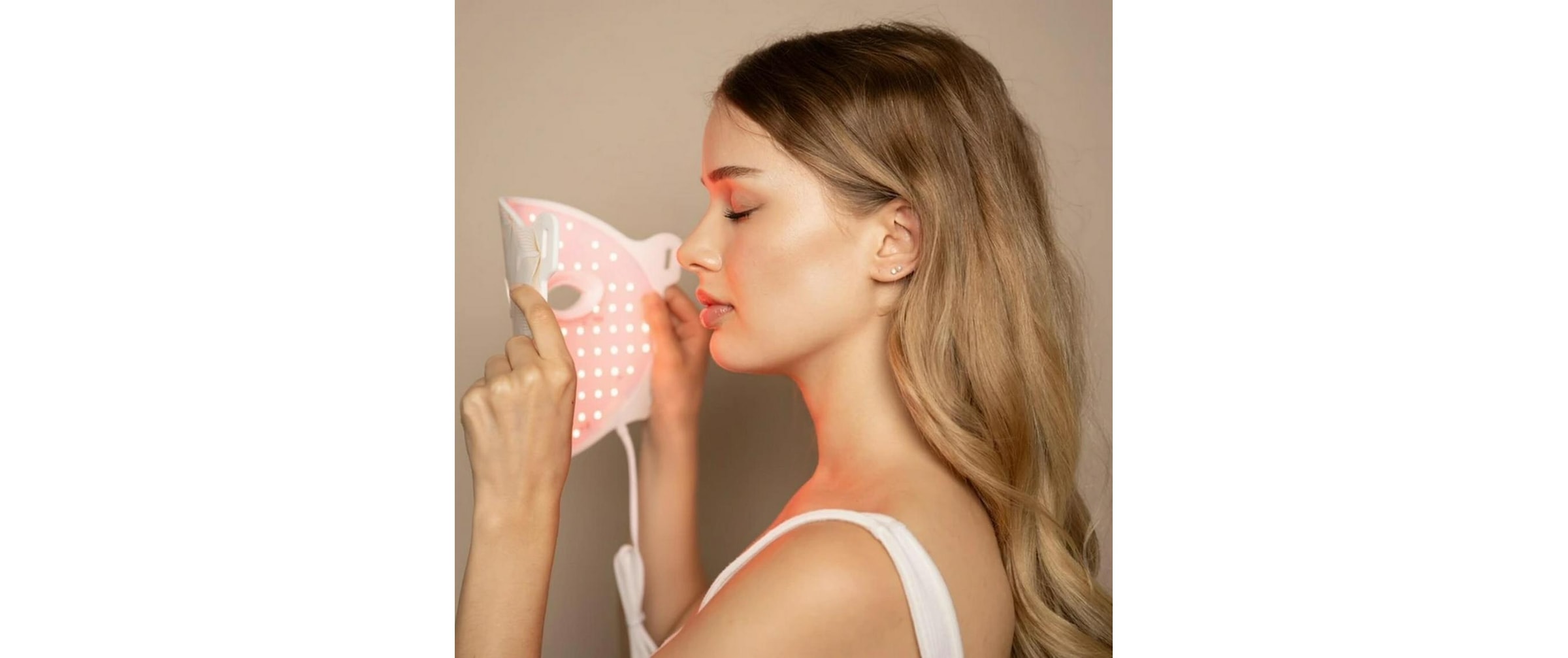   LED-Gesichtsmaske »VBEAUTY GlowAge LED« Sieben verschiedene LED-Lichtfarben für massgeschneiderte Hautpflege