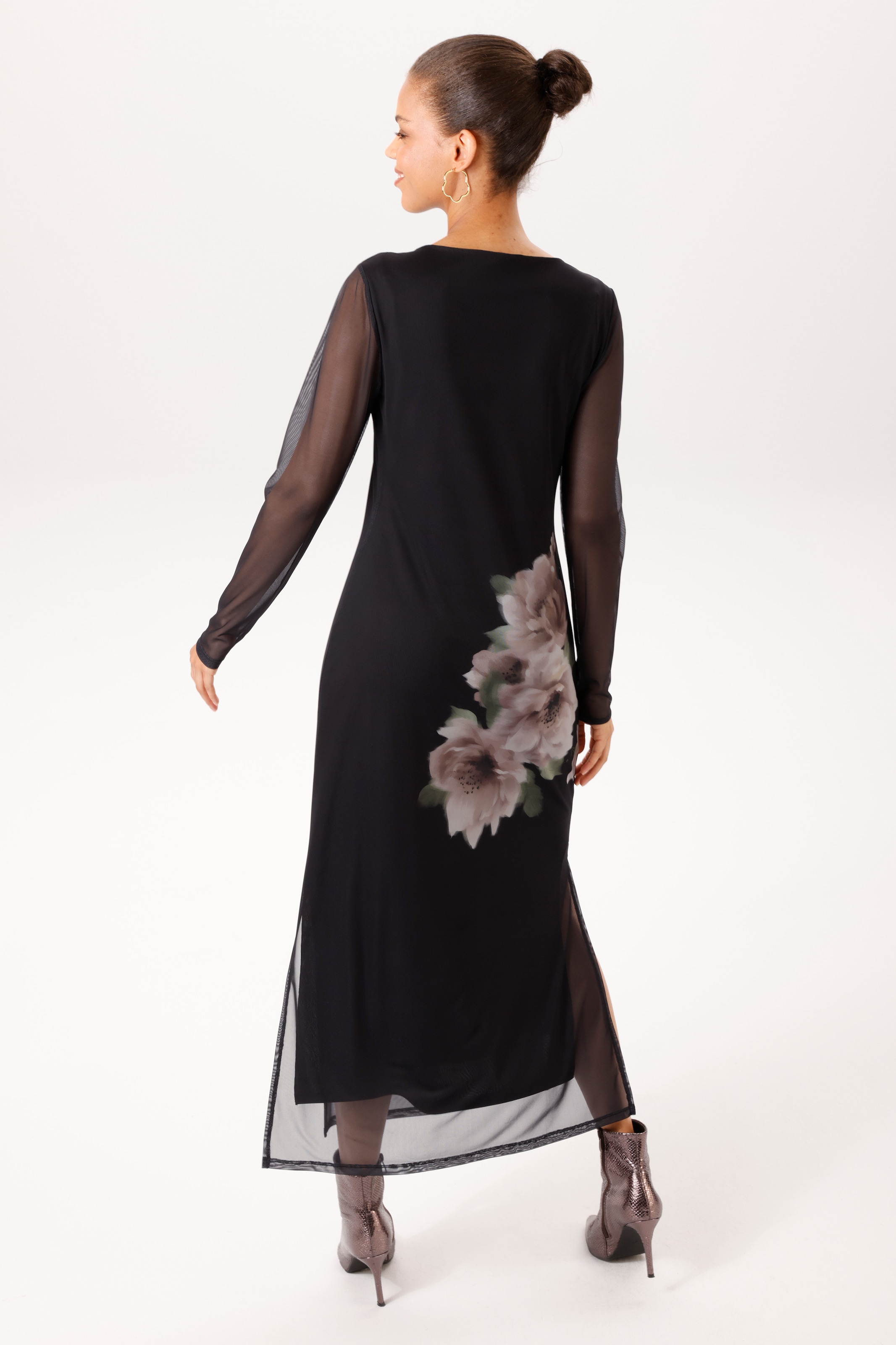 Aniston CASUAL Maxi robe avec grandes fleurs batik - NOUVELLE COLLECTION