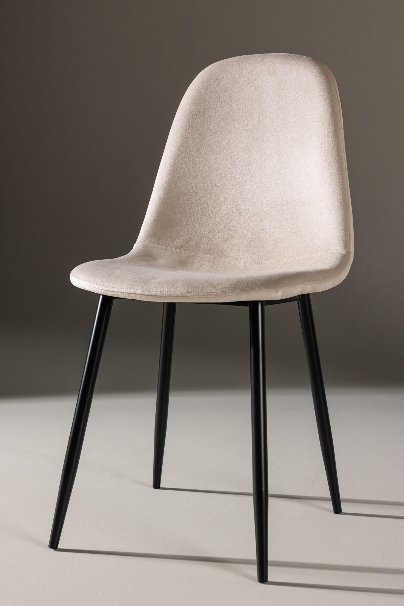 Venture Home Chaise de salle à manger »Polar, 2er-Set Esszimmerstühle in Beige-Samt, 150 kg belastbar« () 2 cuisChaise rembourrée, revêtement en velours, pieds en métal, arrondi, moderne