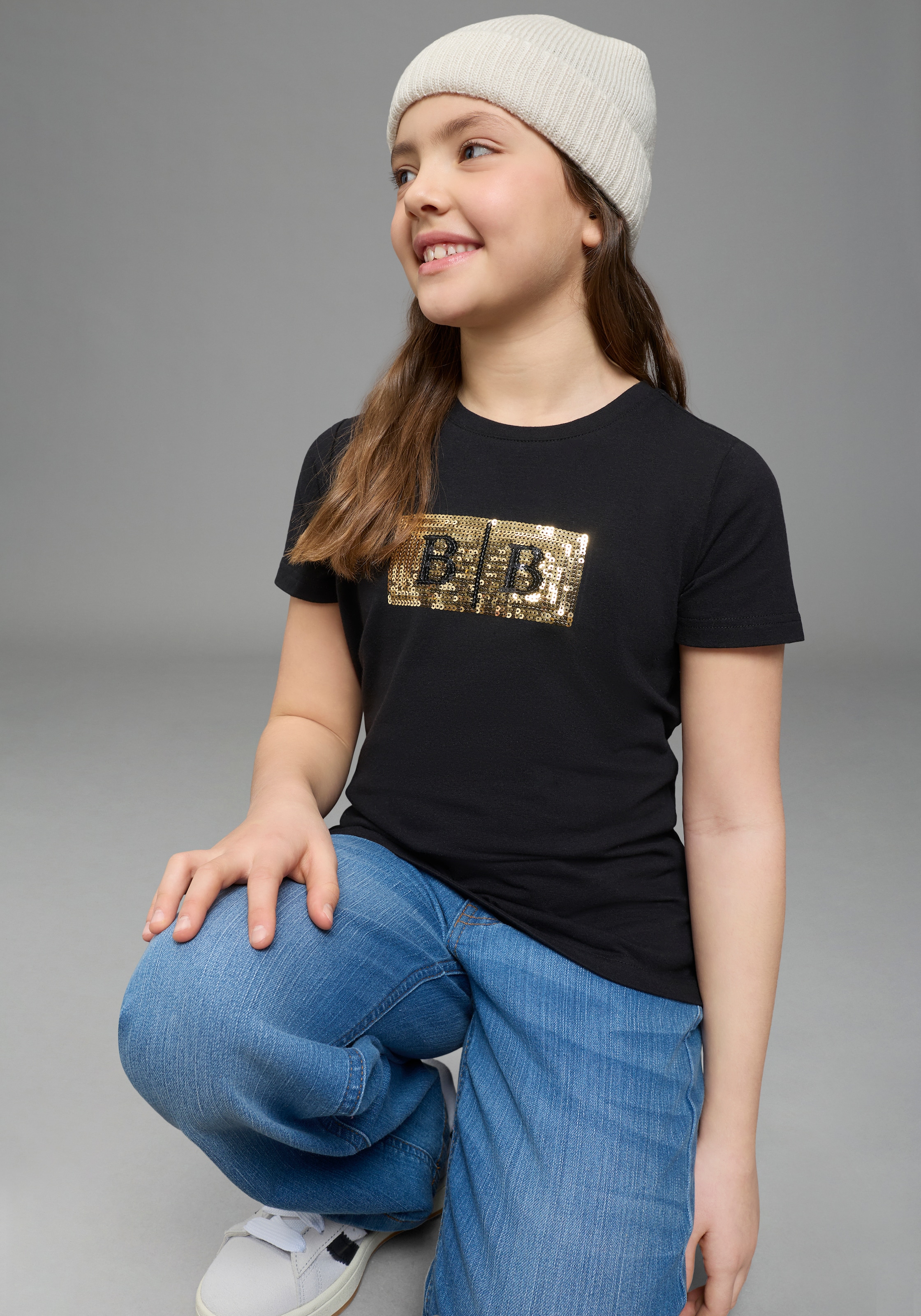 Image of Bruno Banani T-Shirt "Banani Paillettenshirt für modische Girls" modische Basic-Passform, Kurzarm, mit Pailletten und Print