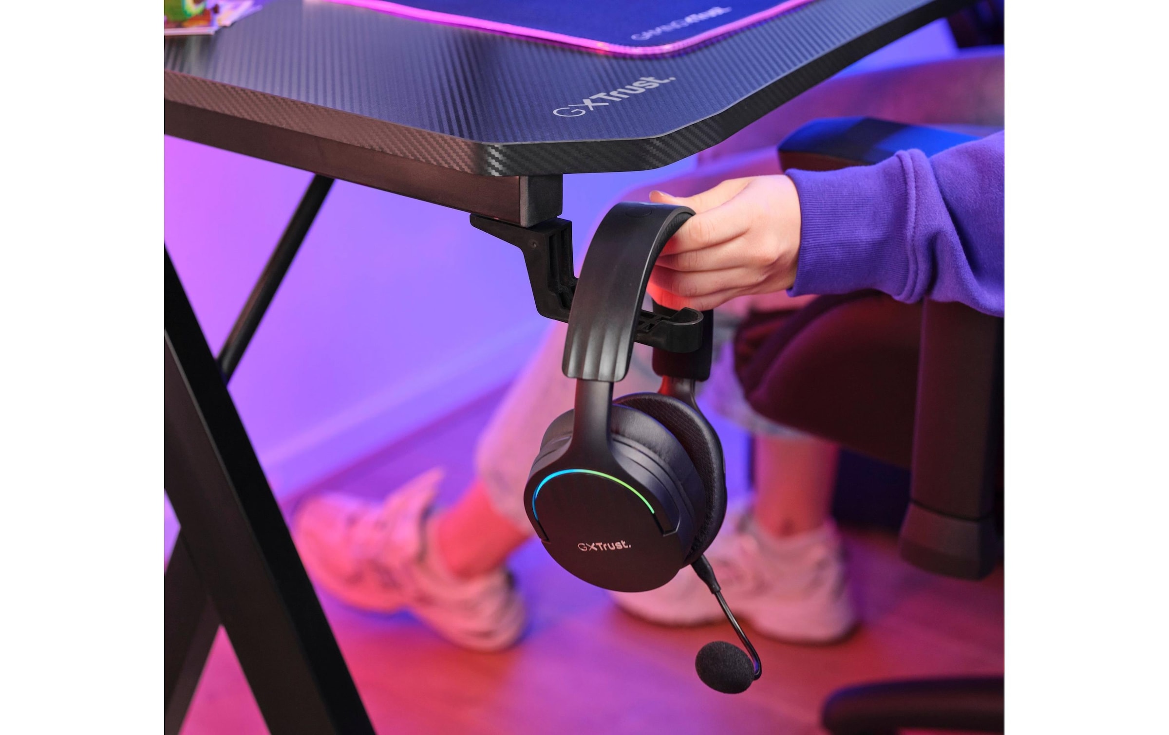 Trust Table de gaming »GXT 700 Omnius« 1 cuis tlg. Optimaler Spielkomfort durch ergonomisches Design