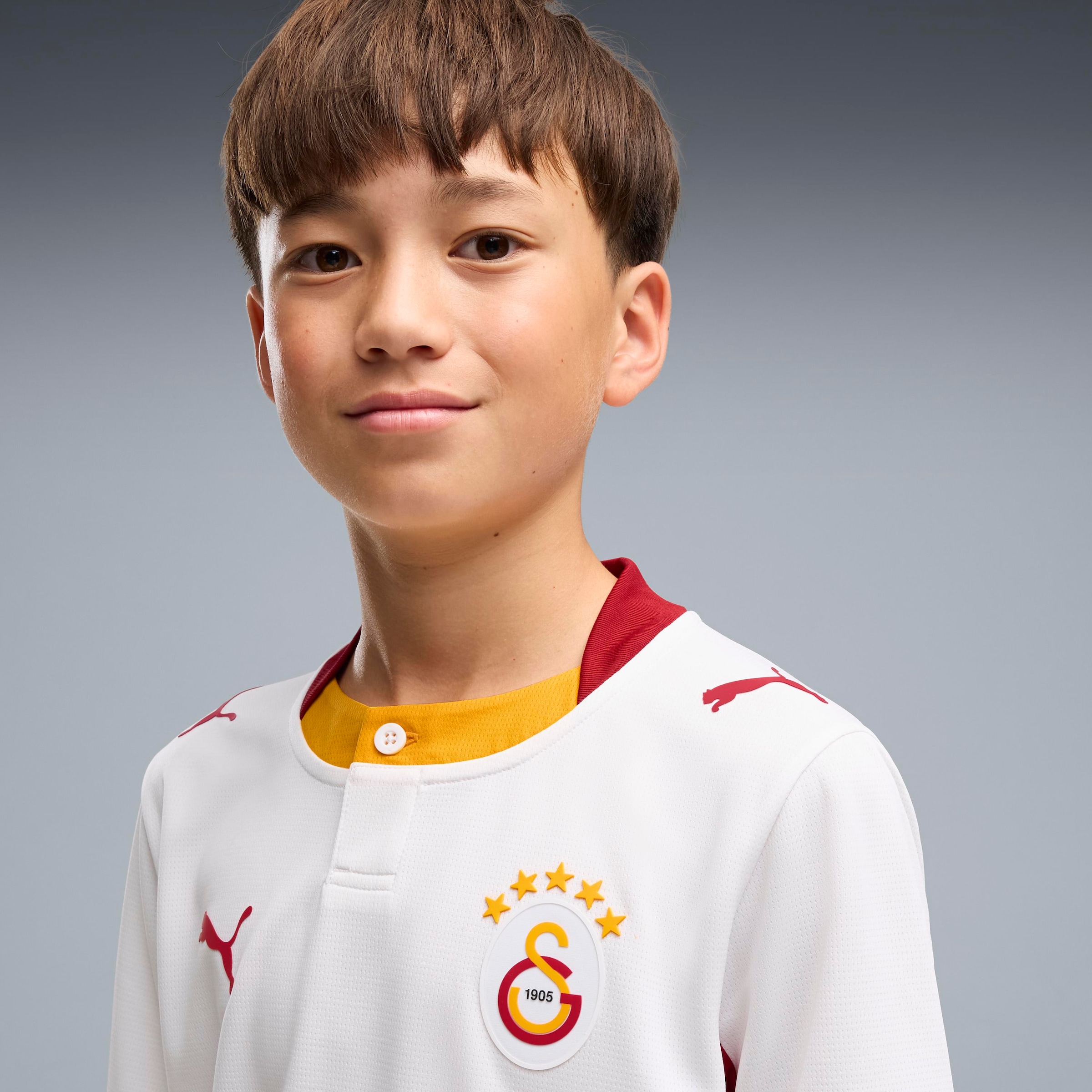 PUMA Maillot de foot »GSK THIRD JERSEY REPLICA JR« pour enfants, matériau léger