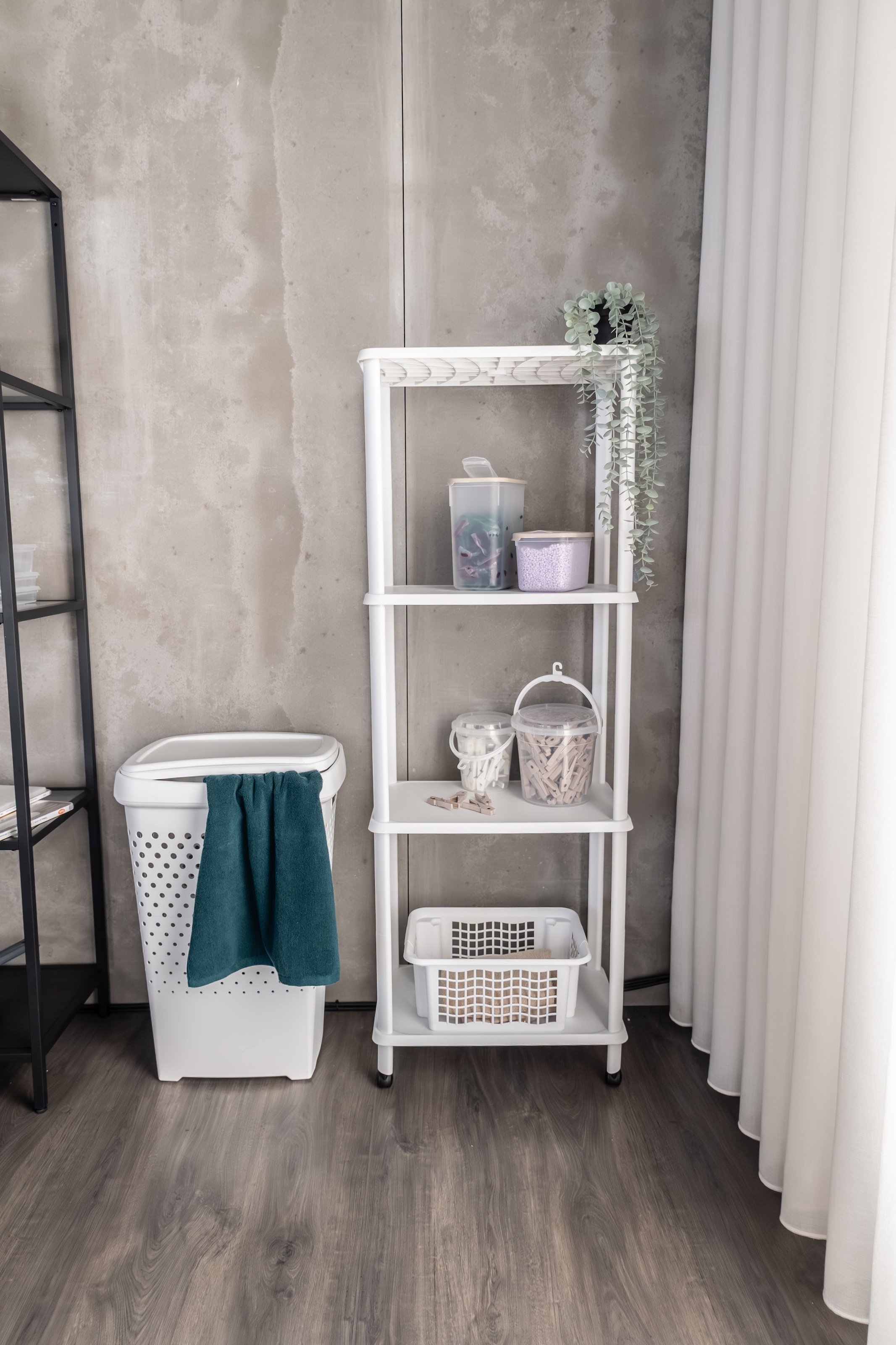 Bischof Badregal »Amico« stabil, mobil und agil