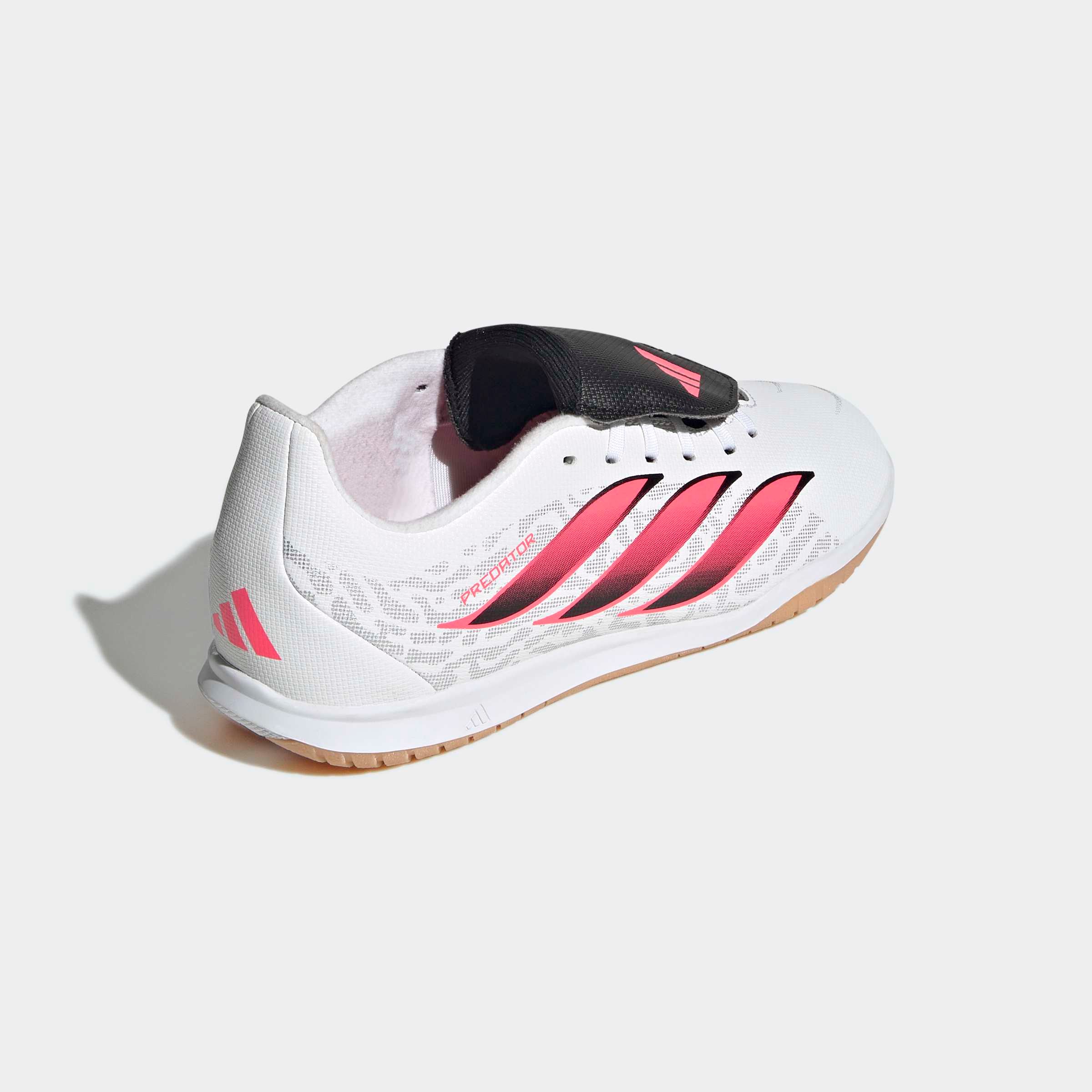 adidas Performance Chaussure de football »PREDATOR CLUB SALA KIDS , UMSCHLAGBARE ZUNGE«  pour sol de salle, pour adolescents et enfants