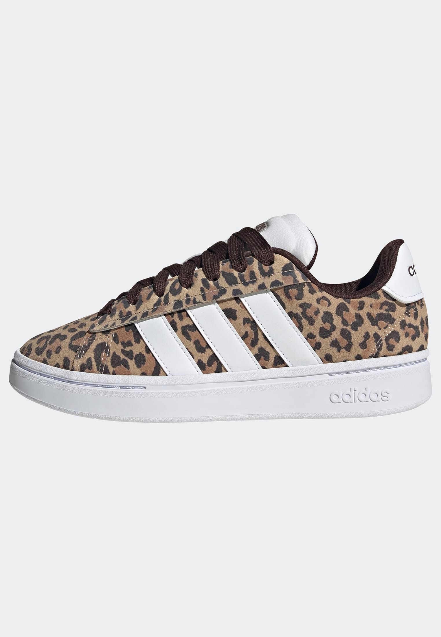 adidas Sportswear Sneaker »GRAND COURT ALPHA 00S«, Design auf den Spuren des adidas Campus 00