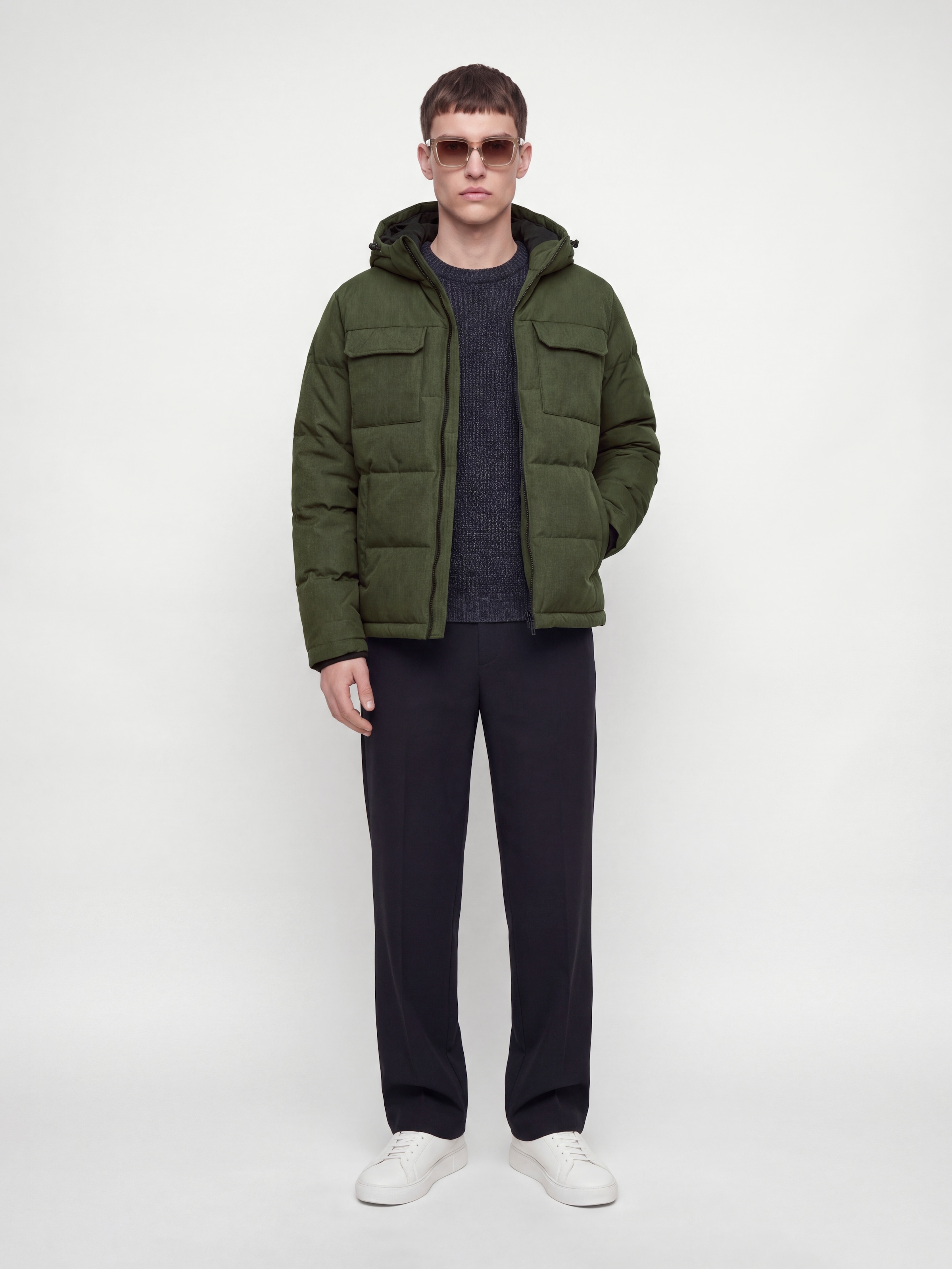 Jack & Jones Veste matelassée »JJWILLIAM PUFFER JACKET« avec capuche Kunstfaser, regular fit