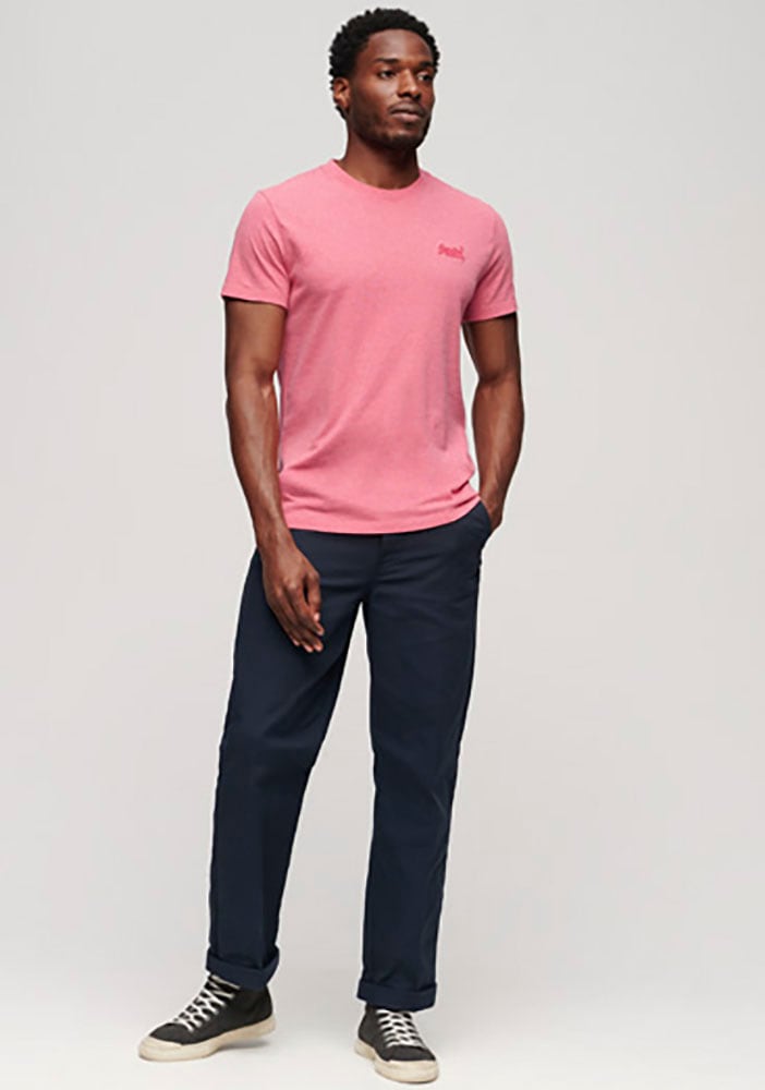 Superdry Rundhalsshirt »ESSENTIAL LOGO EMB TEE« aus Baumwolle und Single Jersey, Slim Fit, Kurzarm, hüftlang