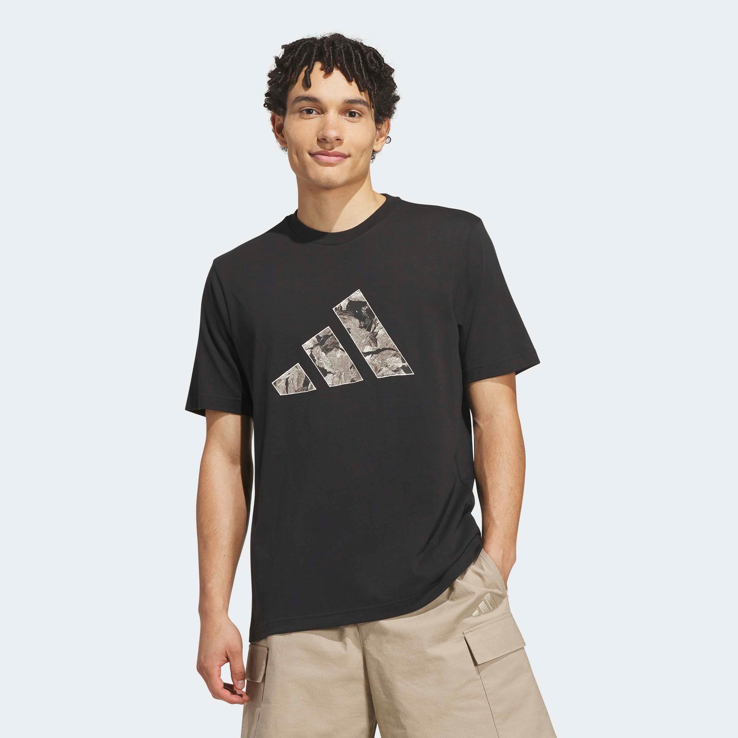 Image of adidas Sportswear T-Shirt "CAMO-GRAFIK" für Erwachsene