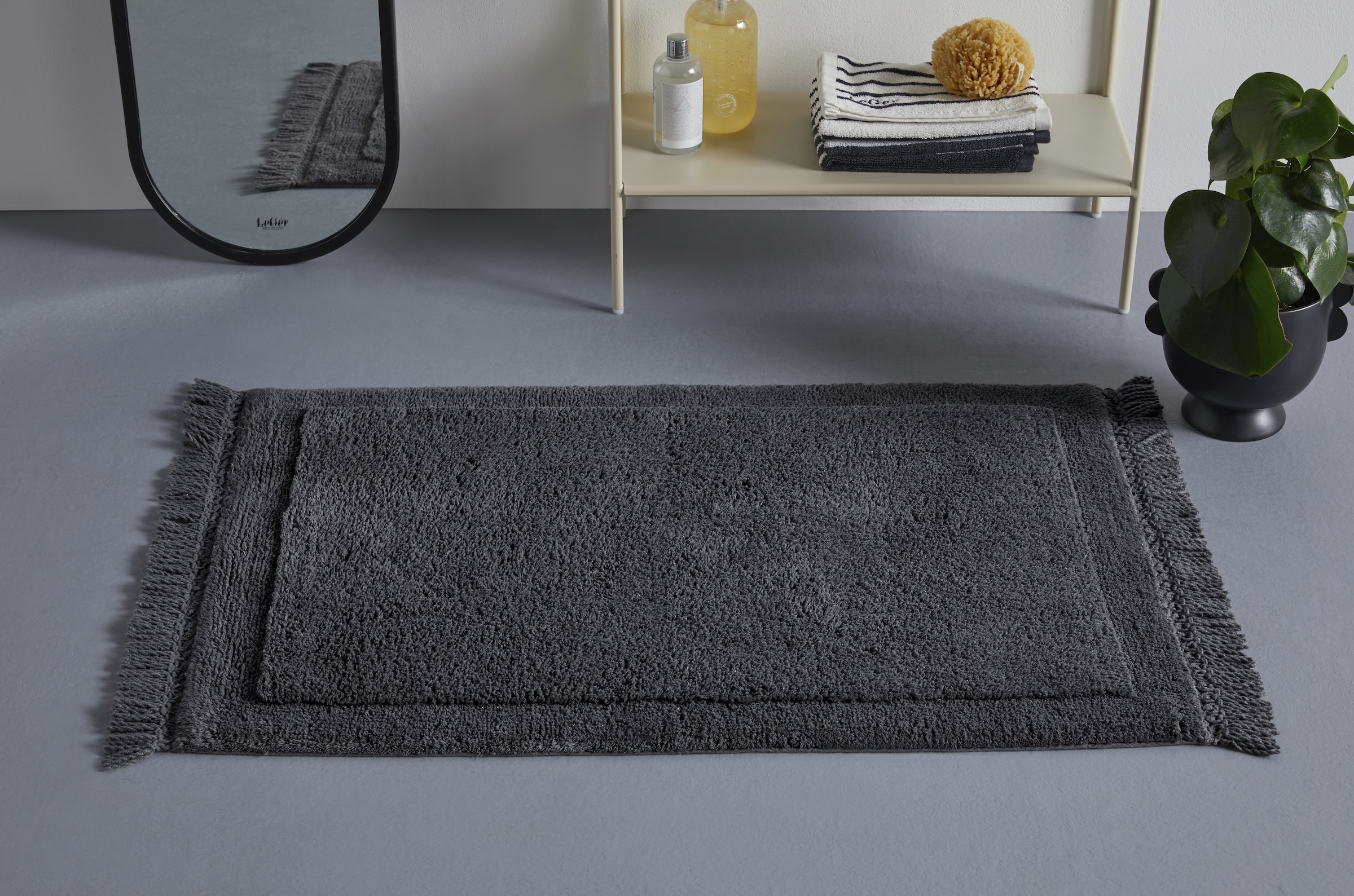 Image of LeGer Home by Lena Gercke Badematte "Tamsin, Badvorleger, Badezimmer Teppich" Höhe 20 mm fussbodenheizungsgeeignet strapazierfähig mit Fransen, Badteppich, Badematte, Baumwolle